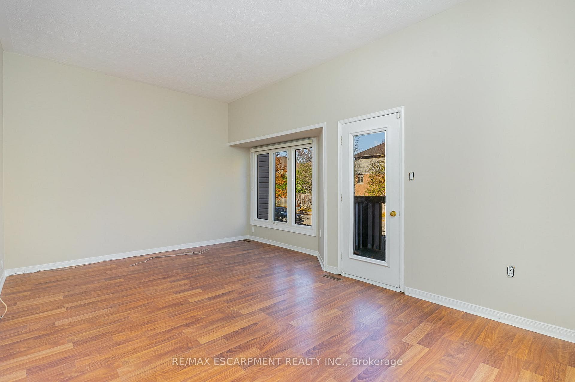 72 Stone Church Road Unit 18 photo 4