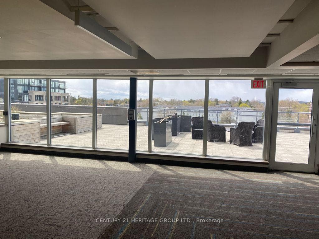 10415 Yonge Street Unit 419 photo 21