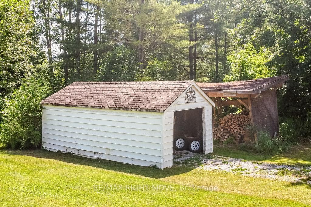20 Hills Road photo 28