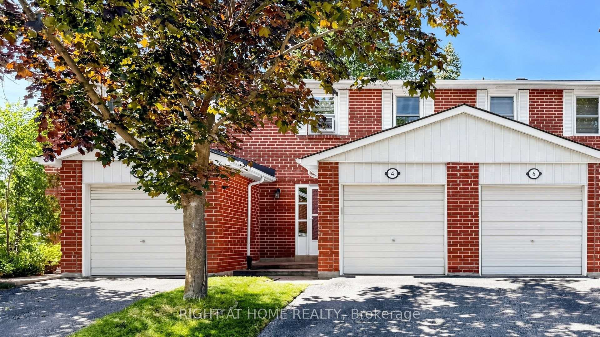 4 Harper Way photo 2