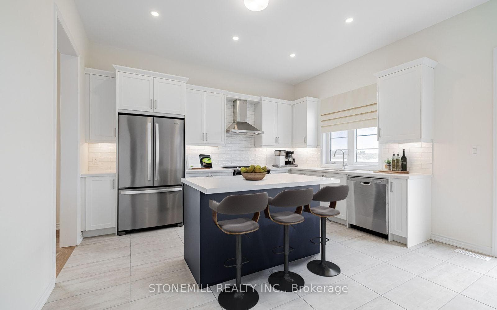 95 Denney Drive photo 6