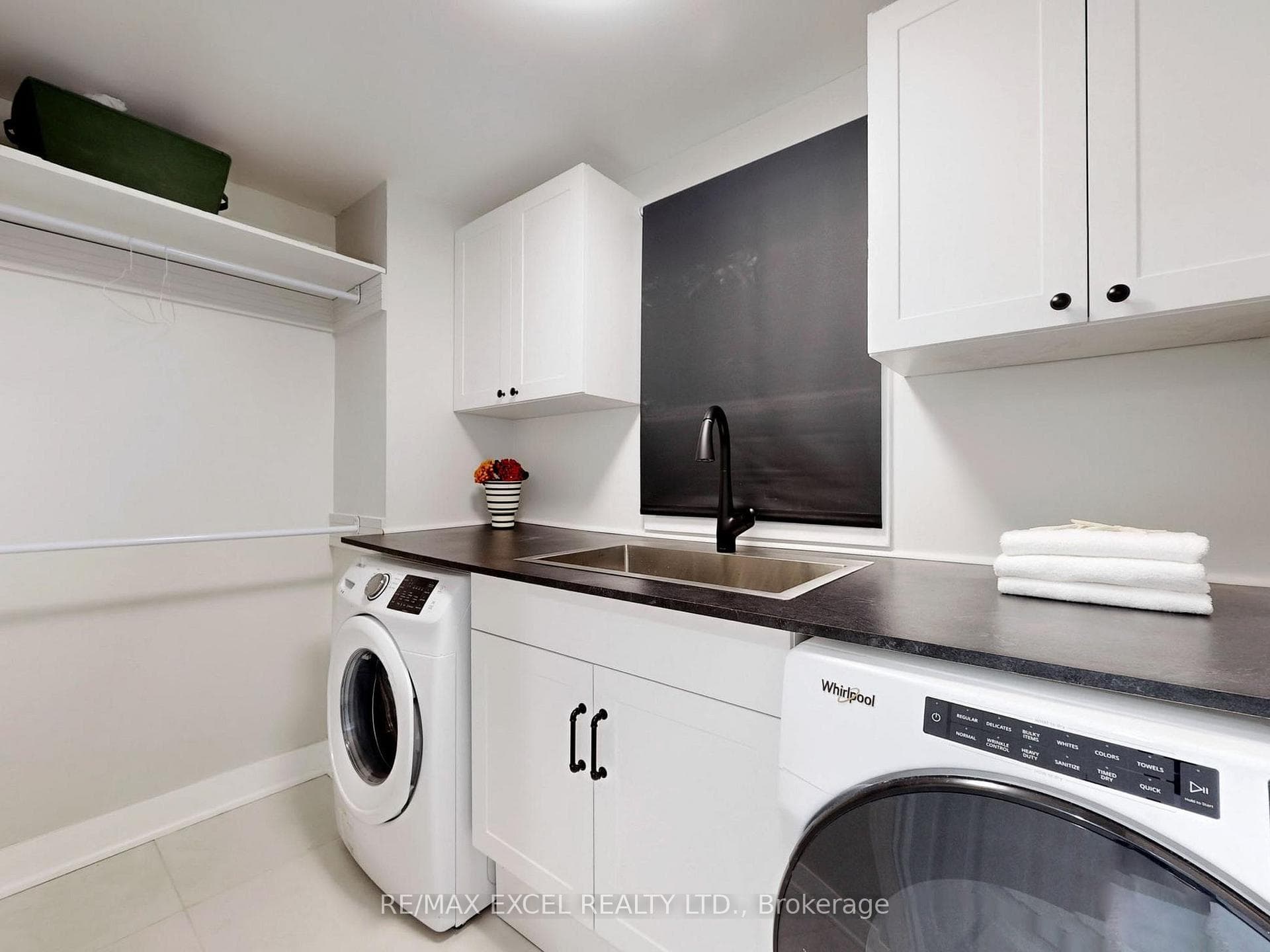 40 Spanhouse Crescent photo 14