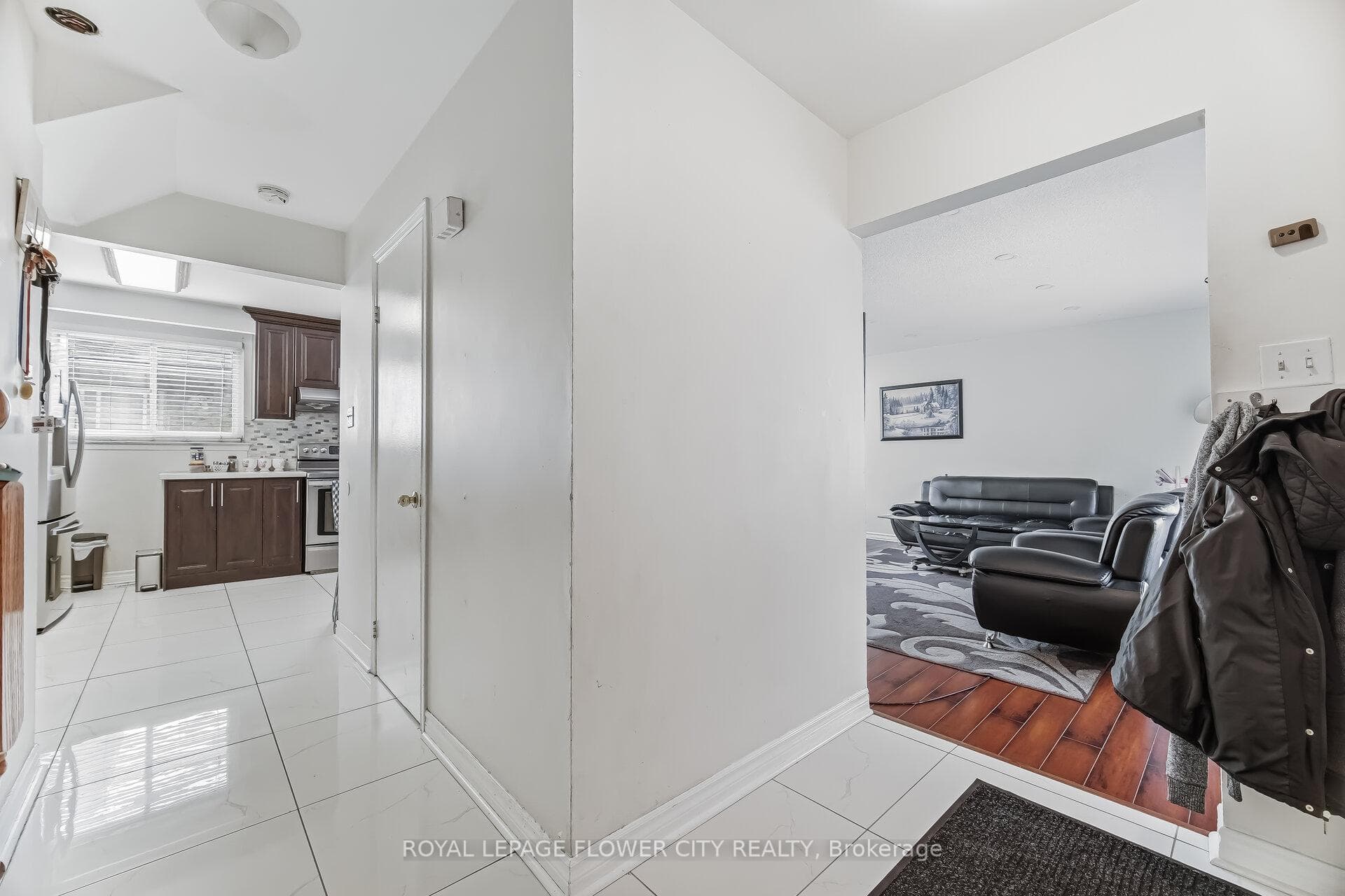 3027 Coral Drive photo 9