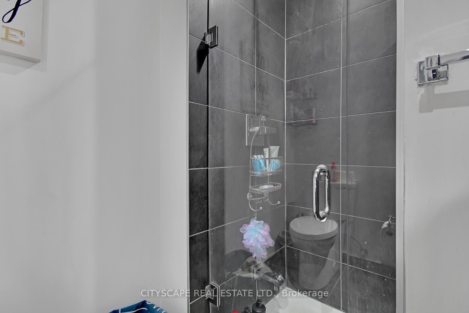 1030 King Street Unit 626 photo 6