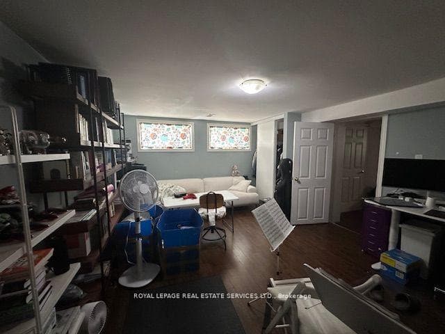 295 Pleasant Avenue photo 19