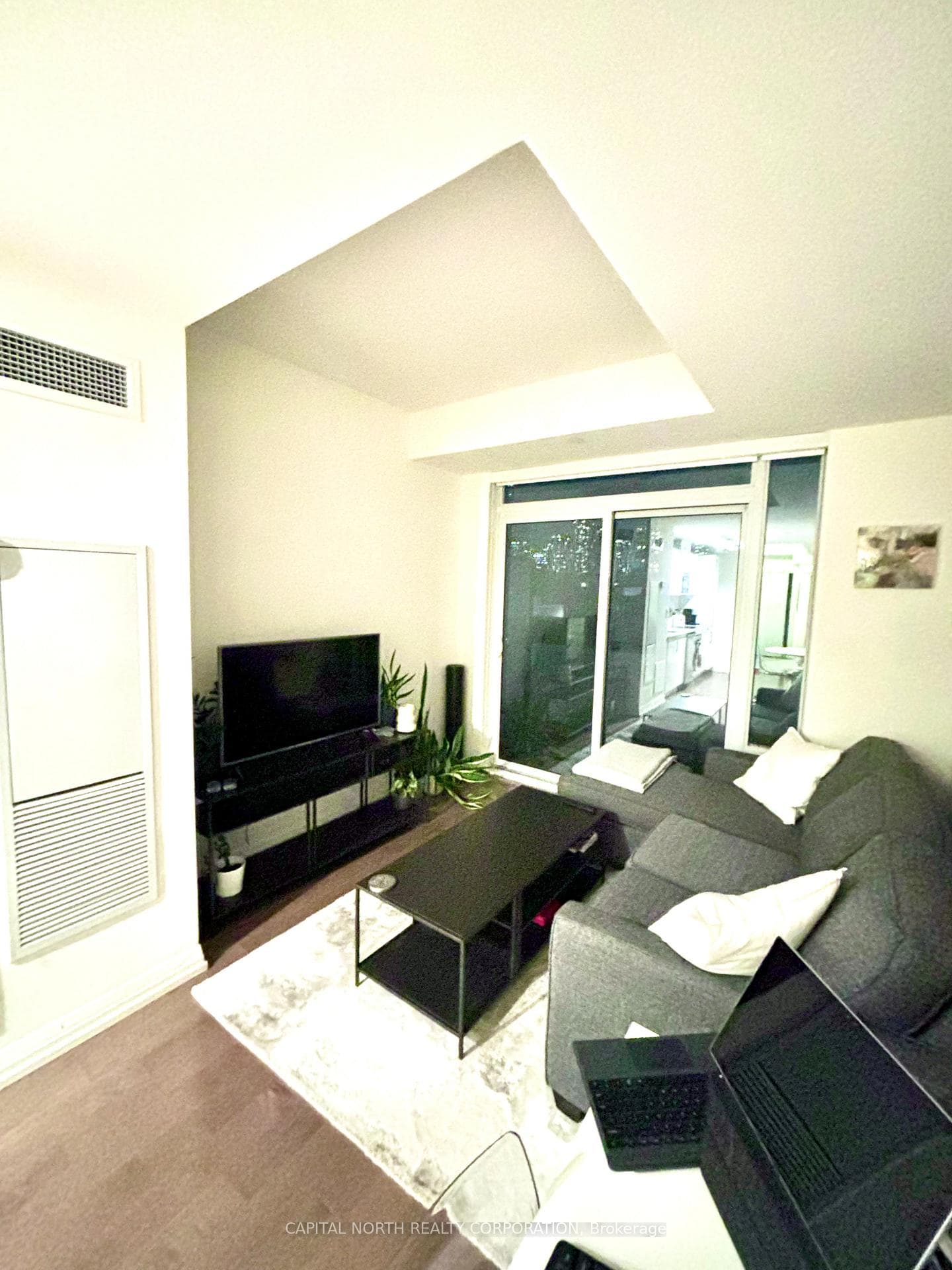 460 Adelaide Street Unit 508 photo 5
