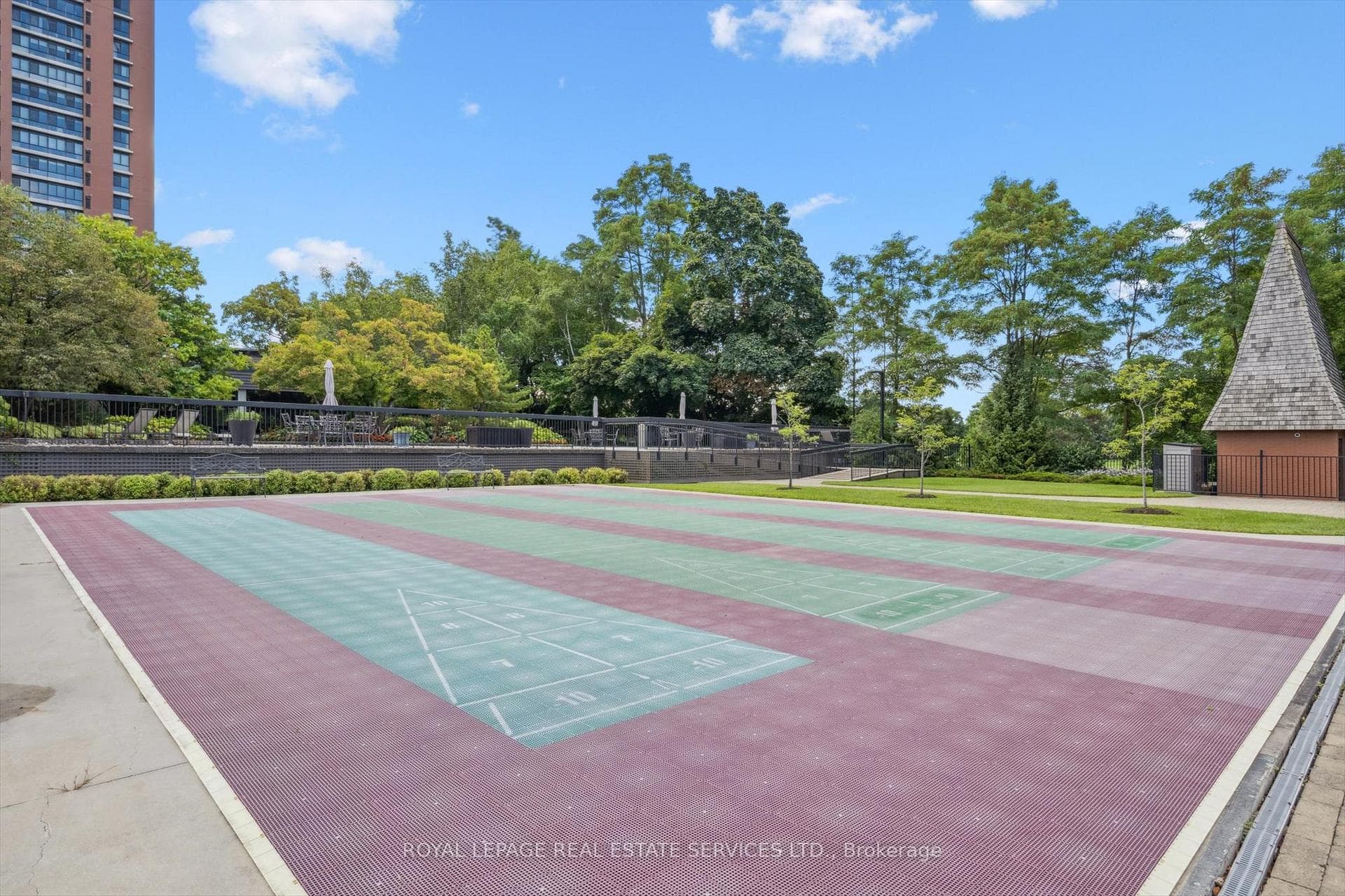Discover Resort-Style Living in The Fairways
