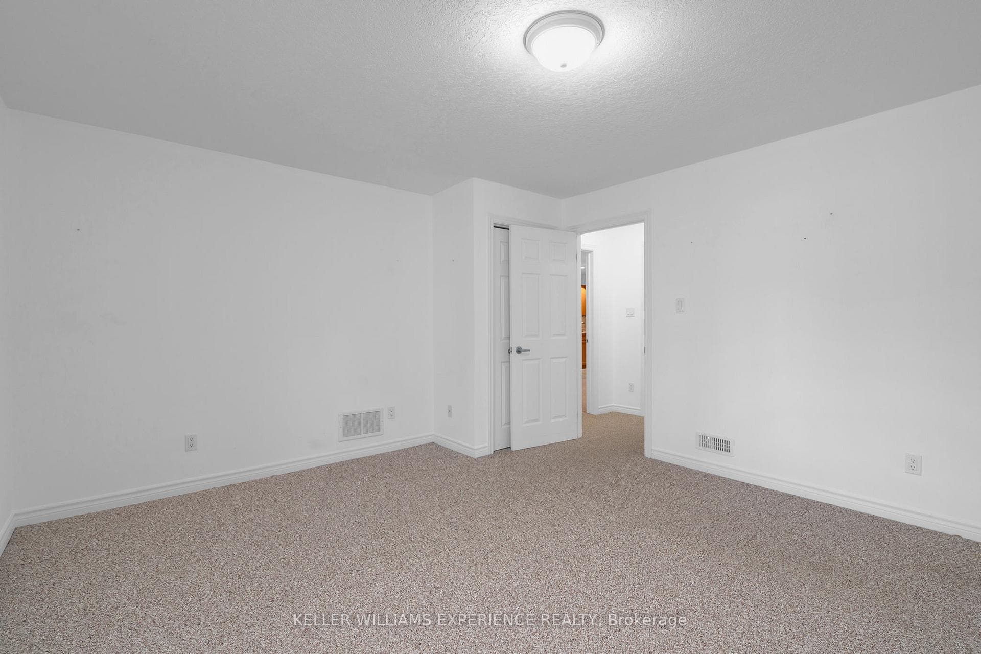 99 Meadow Lane photo 15
