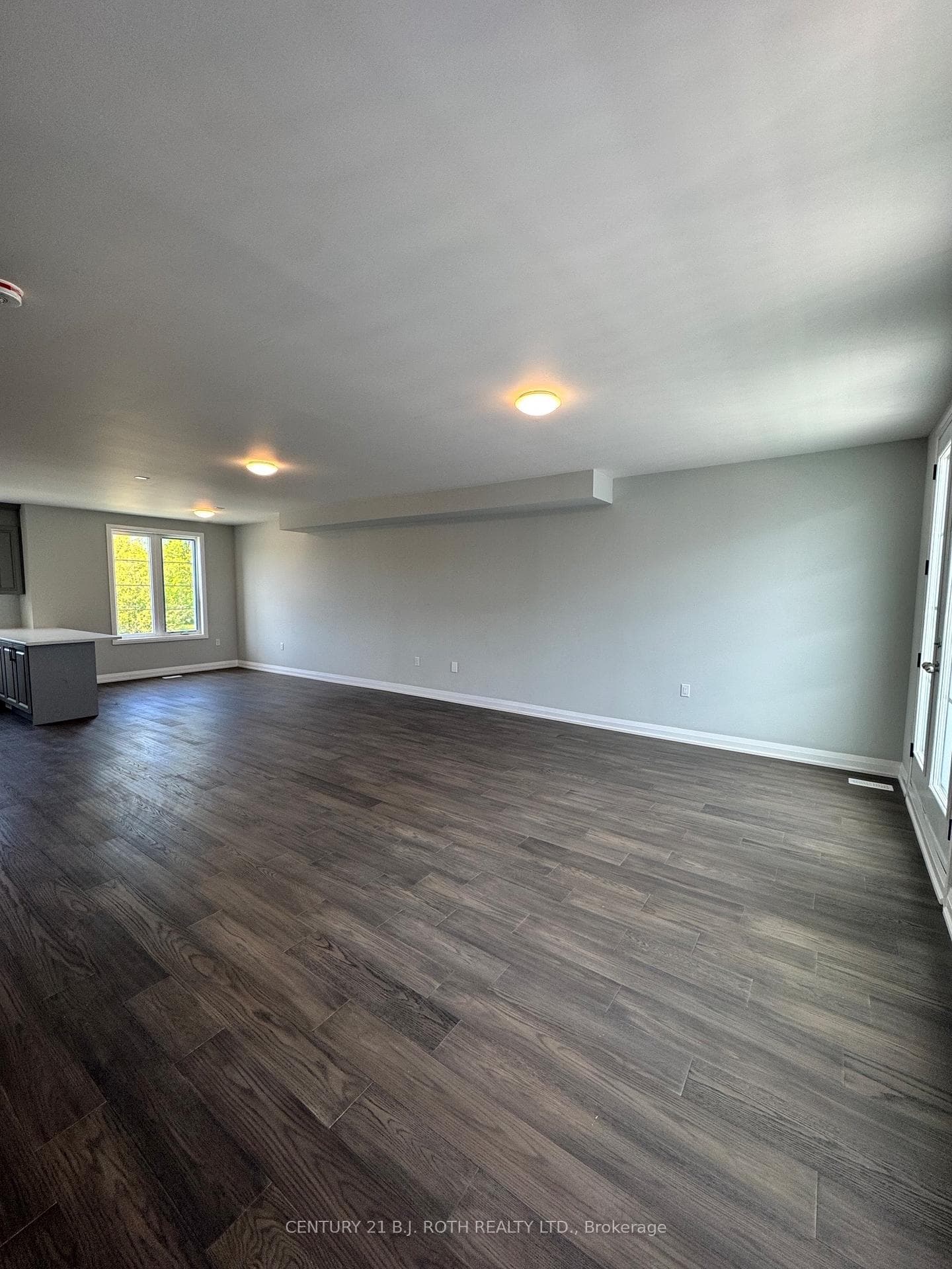 260 Eagle Street Unit 12 photo 7