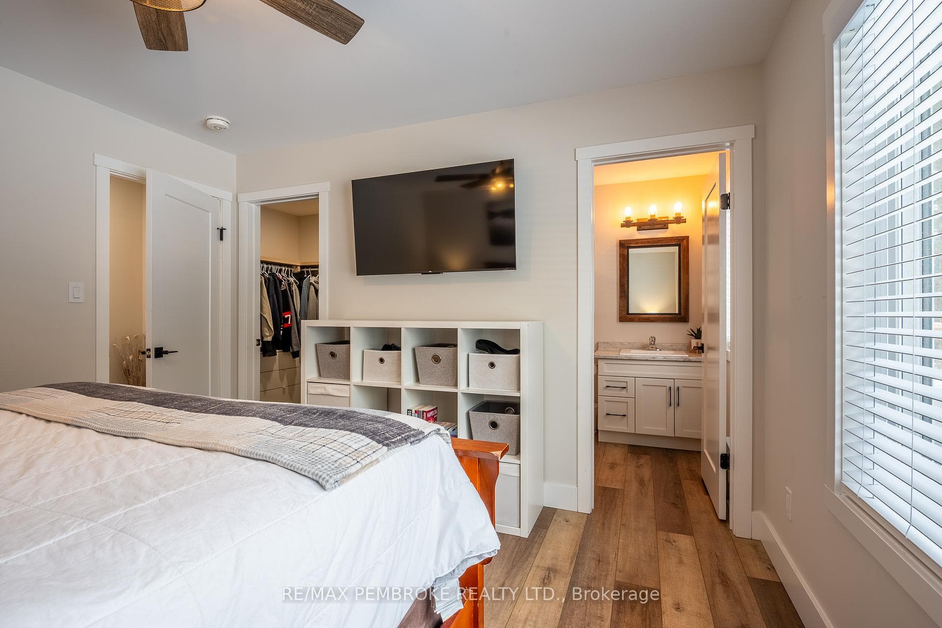13 Rantz Road photo 27