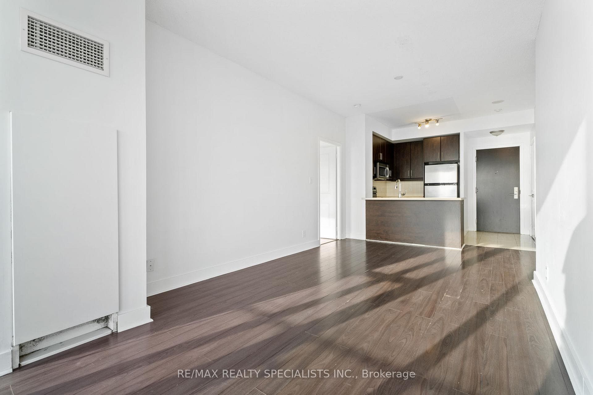50 Absolute Avenue Unit 3108 photo 14