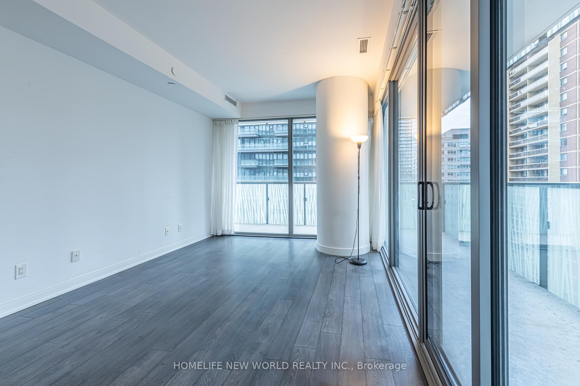 50 Charles Street Unit 903 photo 19