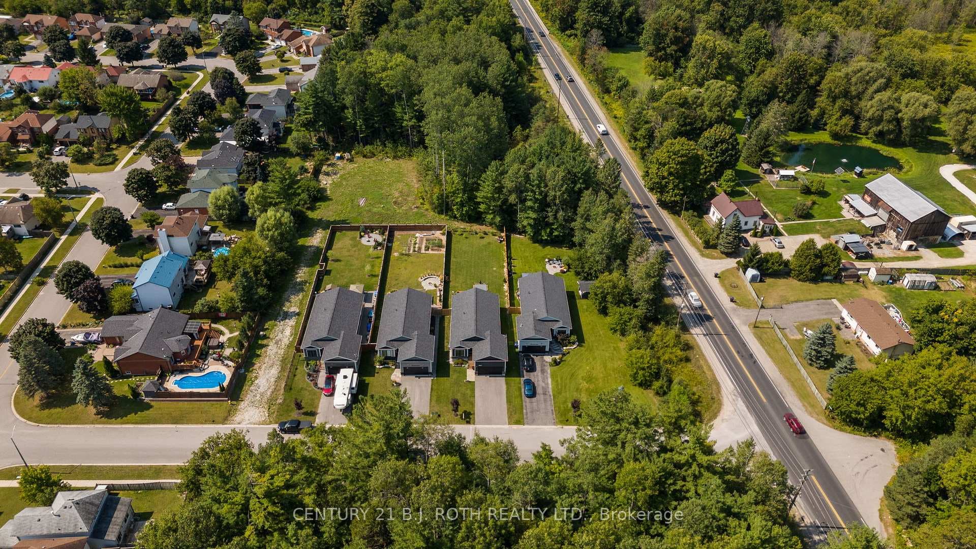134 CECIL Street photo 34