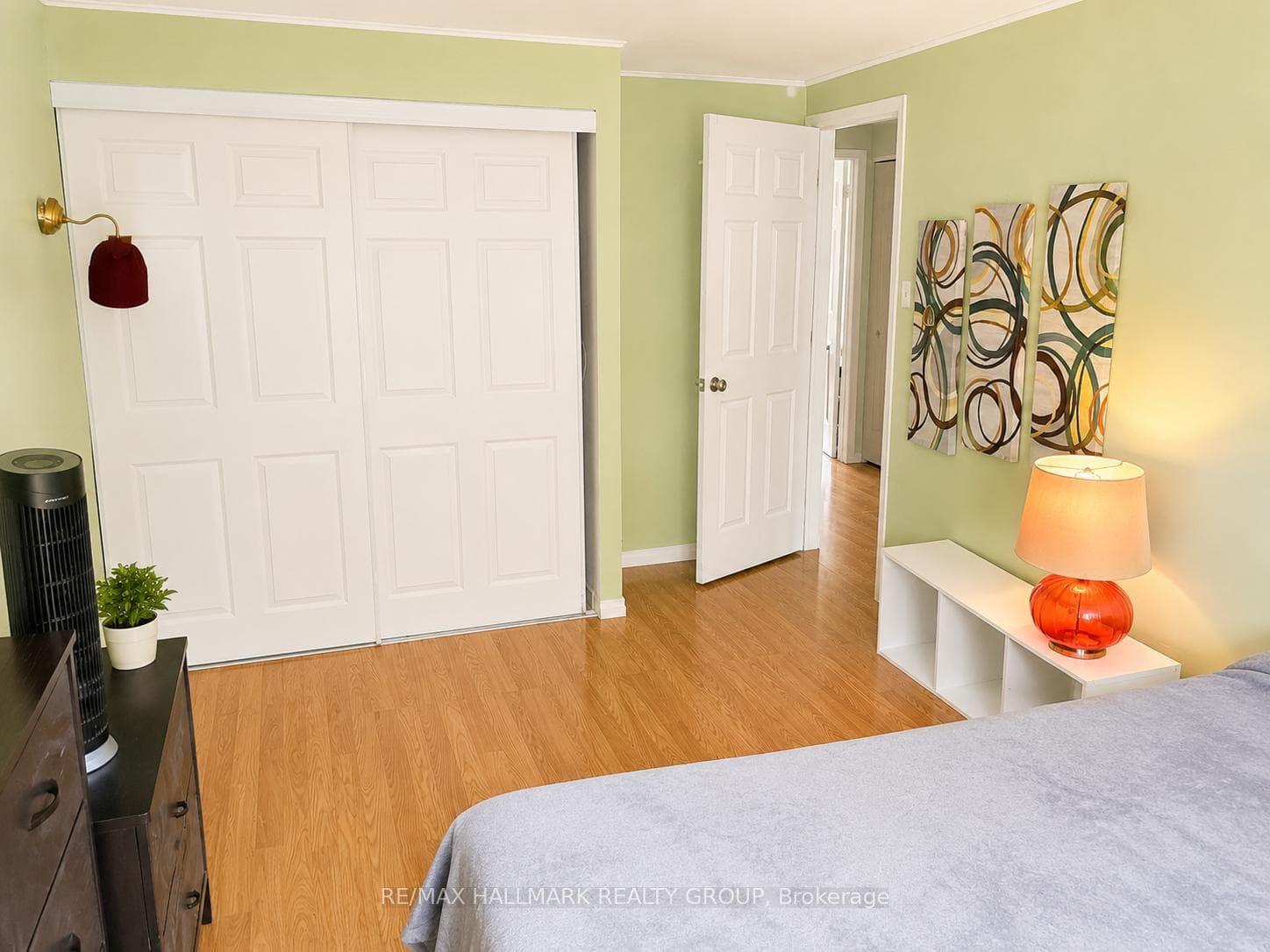 64 EXETER Drive photo 13