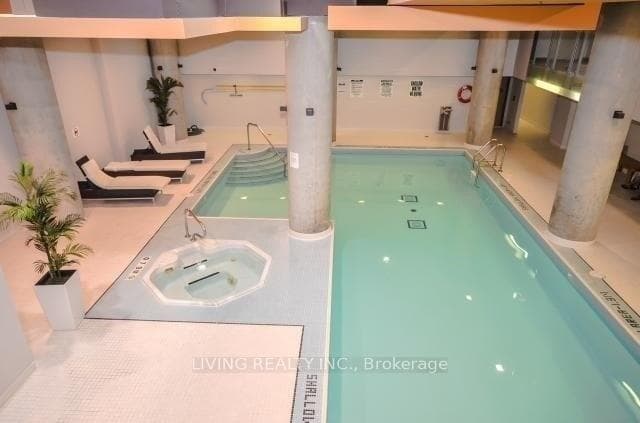111 Elizabeth Street Unit 1629 photo 13