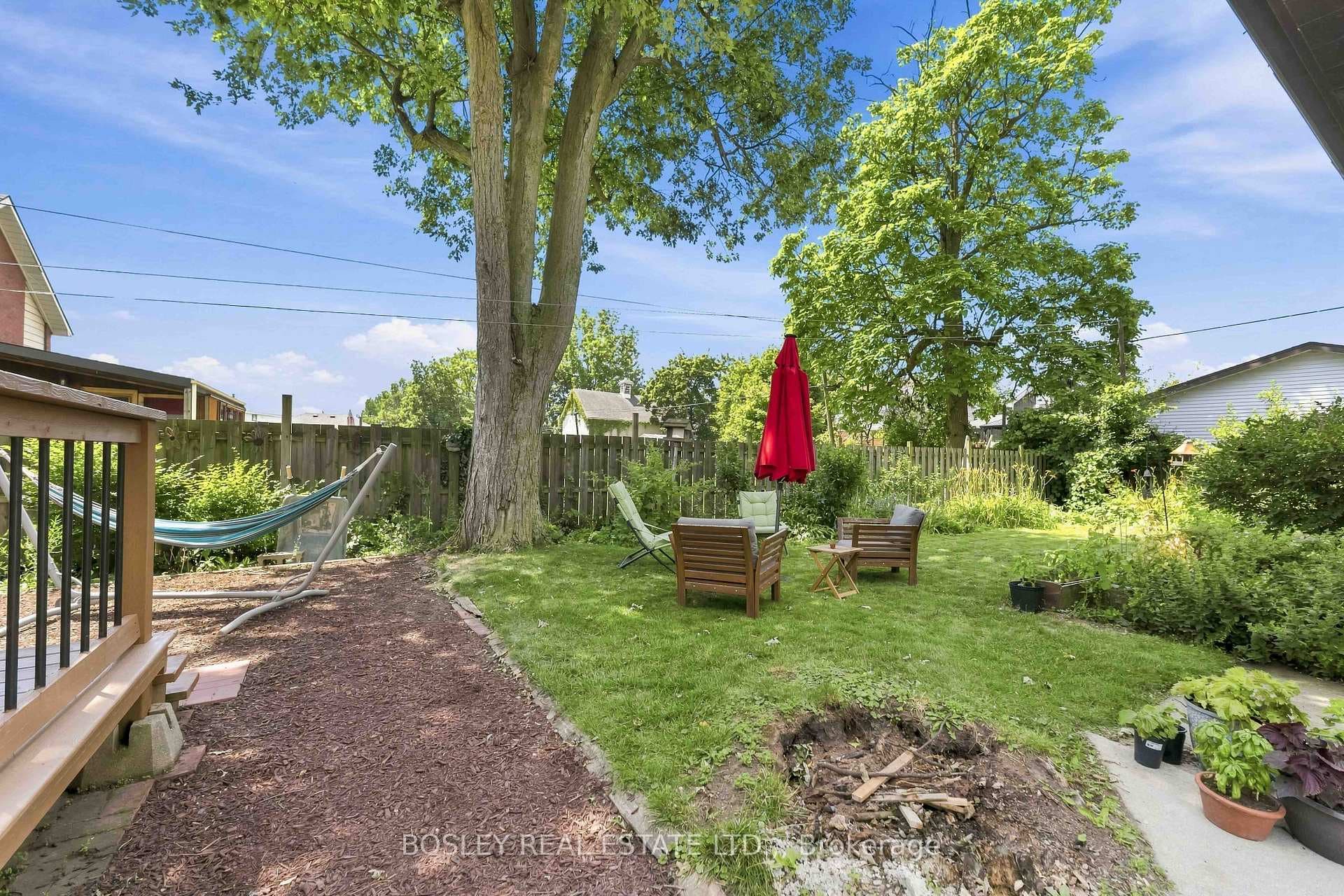 99 Welland Street photo 44