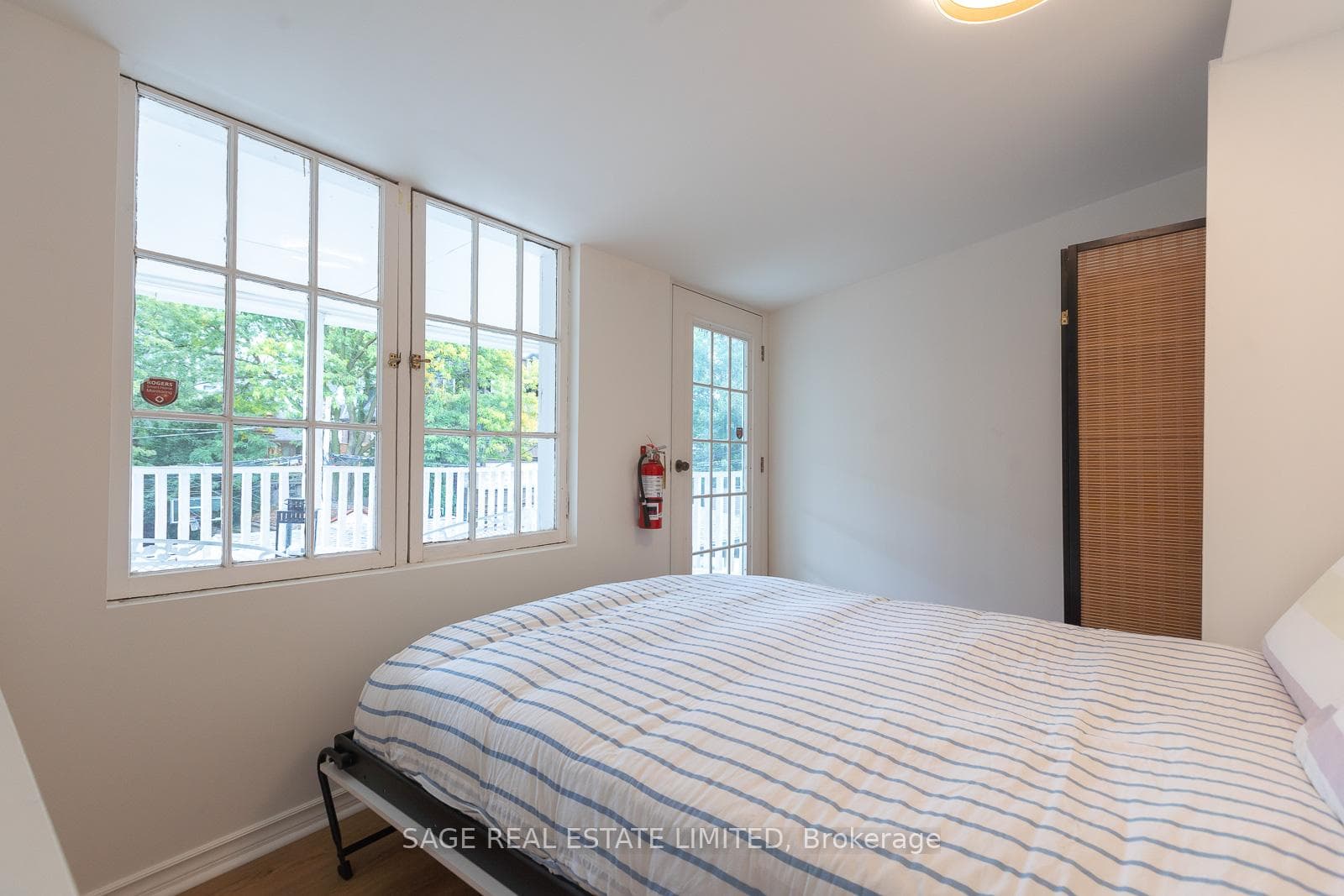 685 Euclid Avenue Unit UPPER photo 15