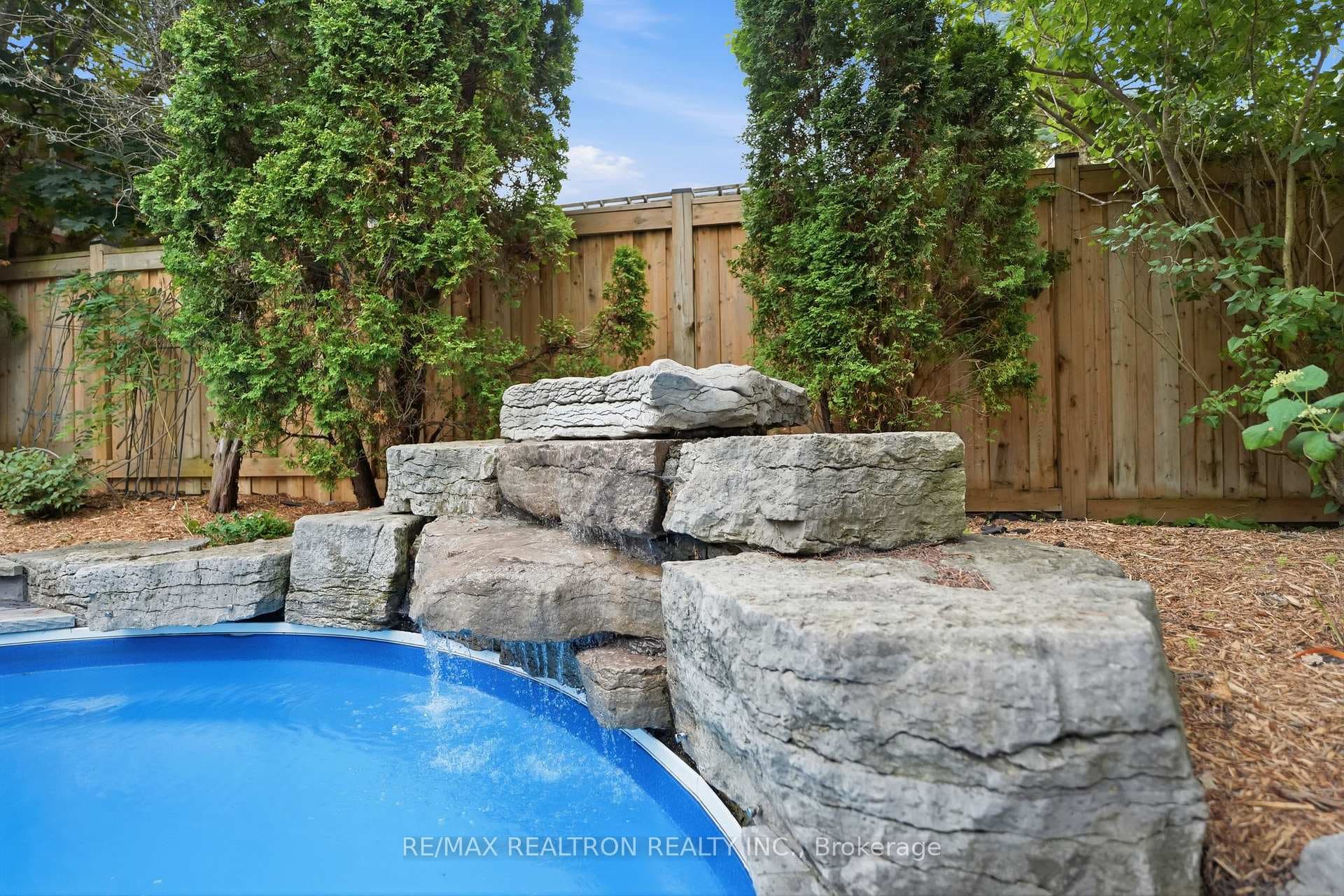 653 Exceller Circle photo 44