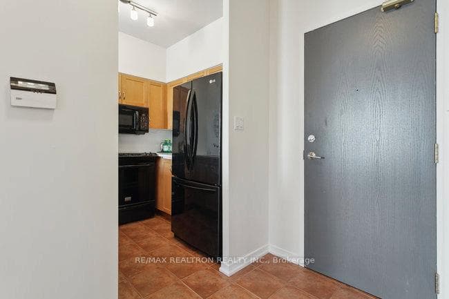 19 Northern Heights Drive Unit 103 photo 6