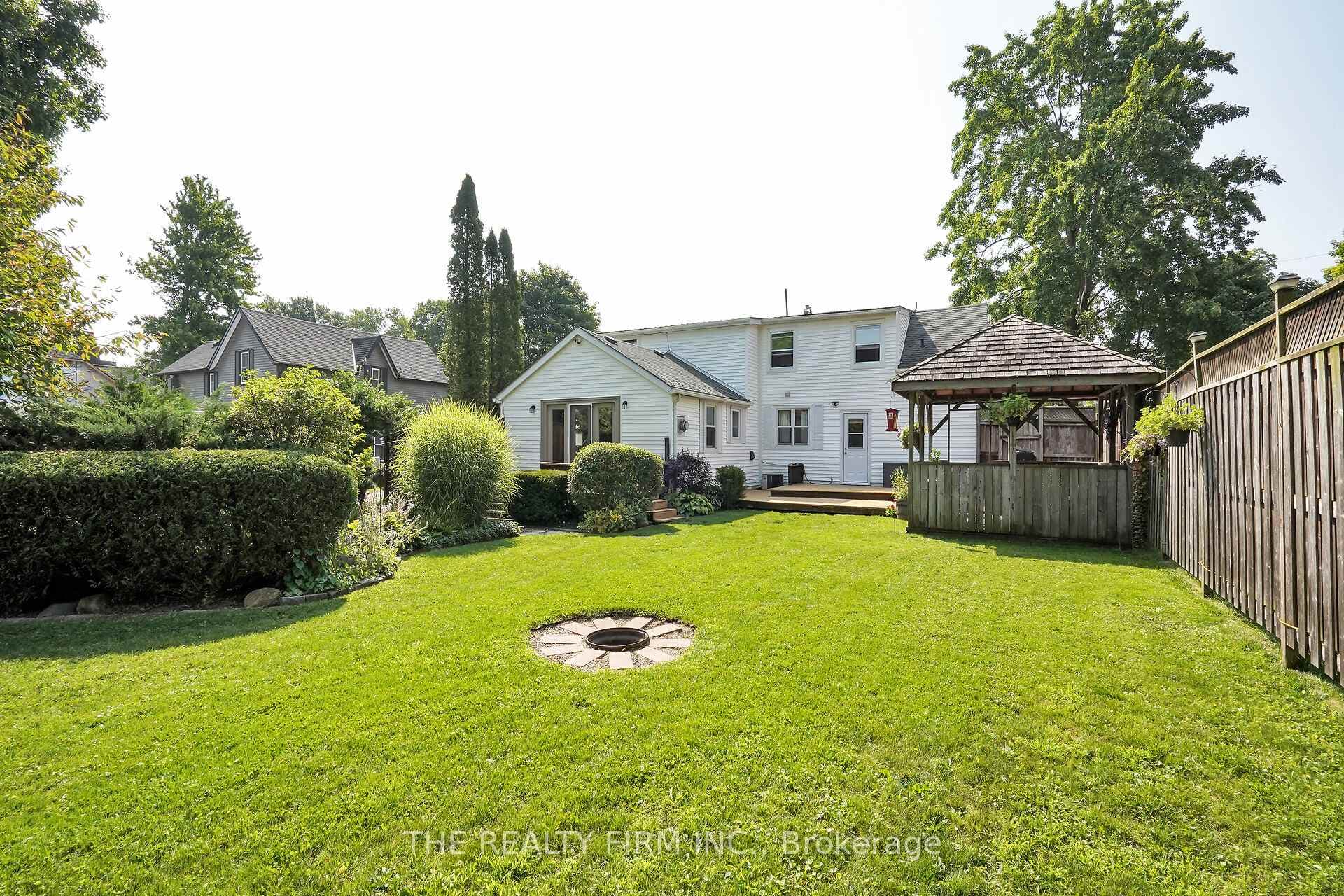 72 Commissioner Street photo 26