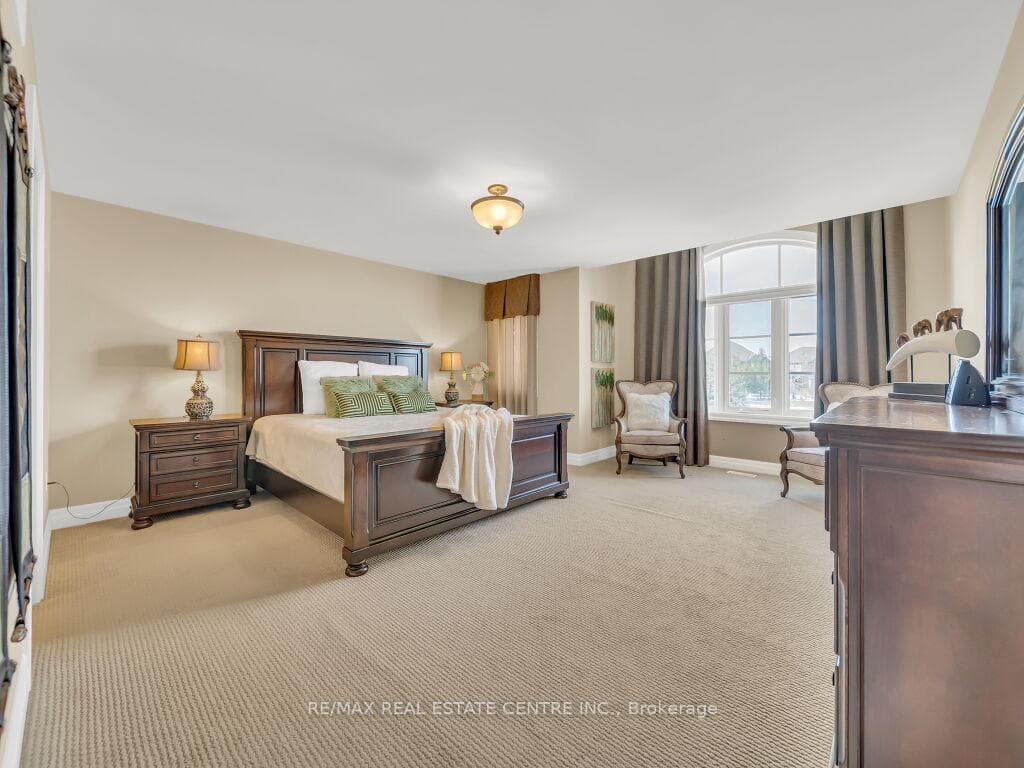 331 Deerfoot Trail photo 27