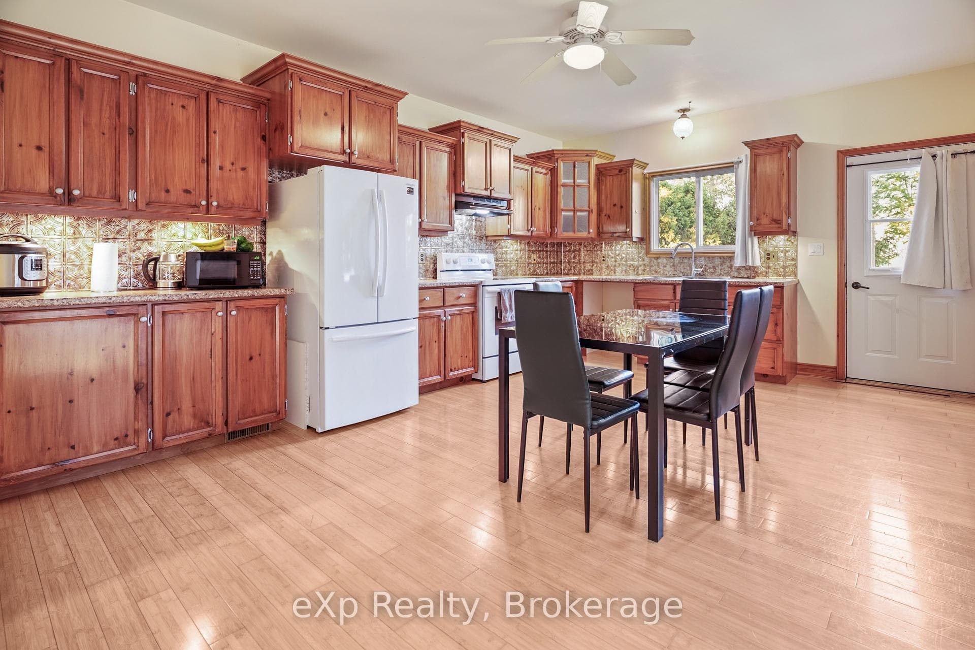 171 Clyde Street photo 15