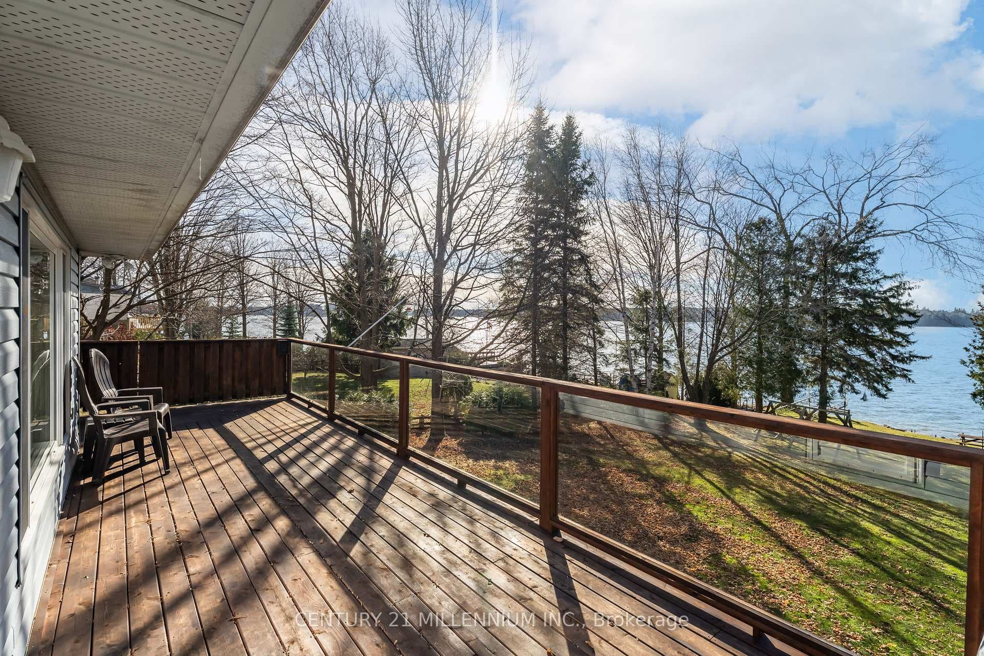 148 Lakeshore Boulevard photo 30