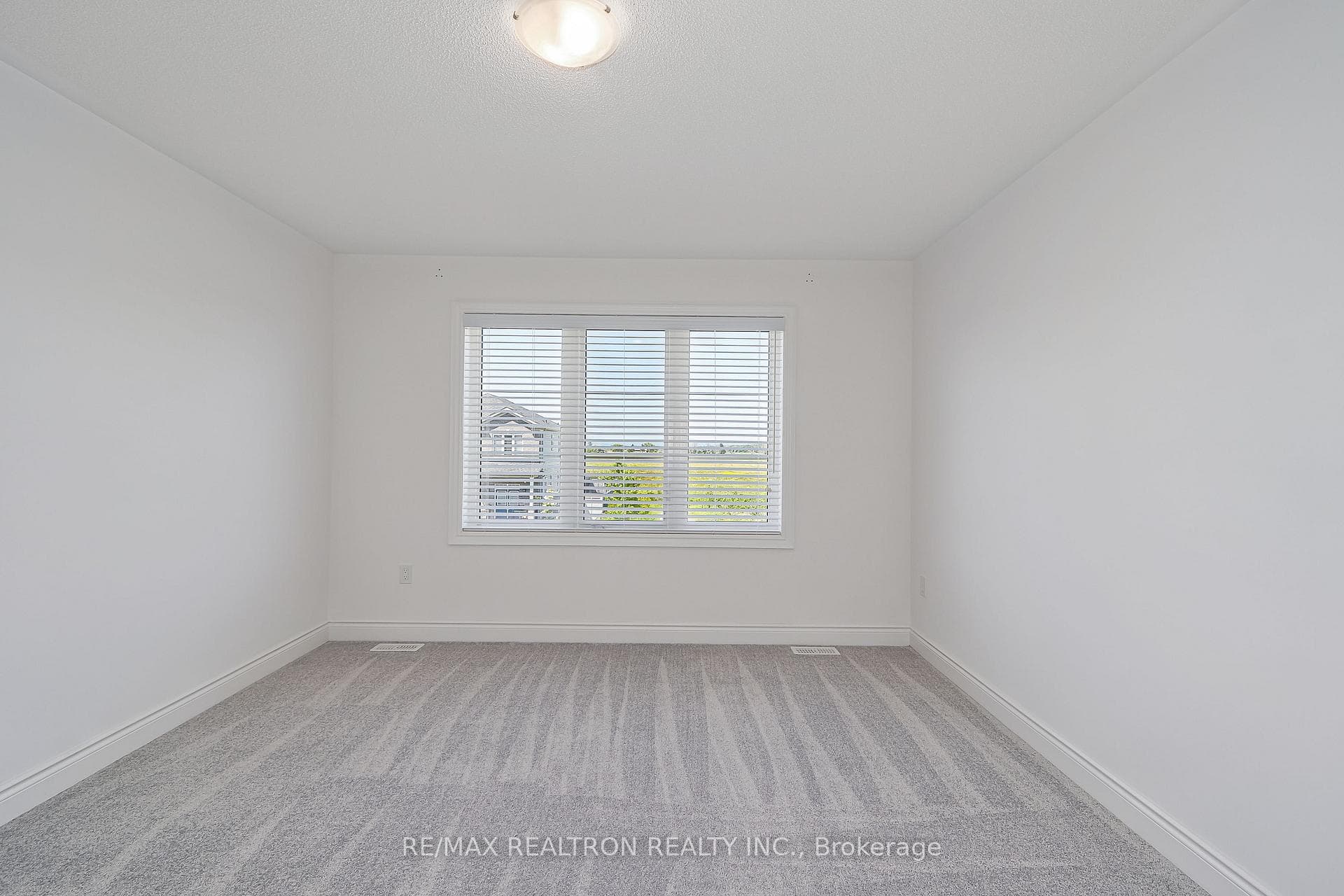 19 Middleton Drive photo 29