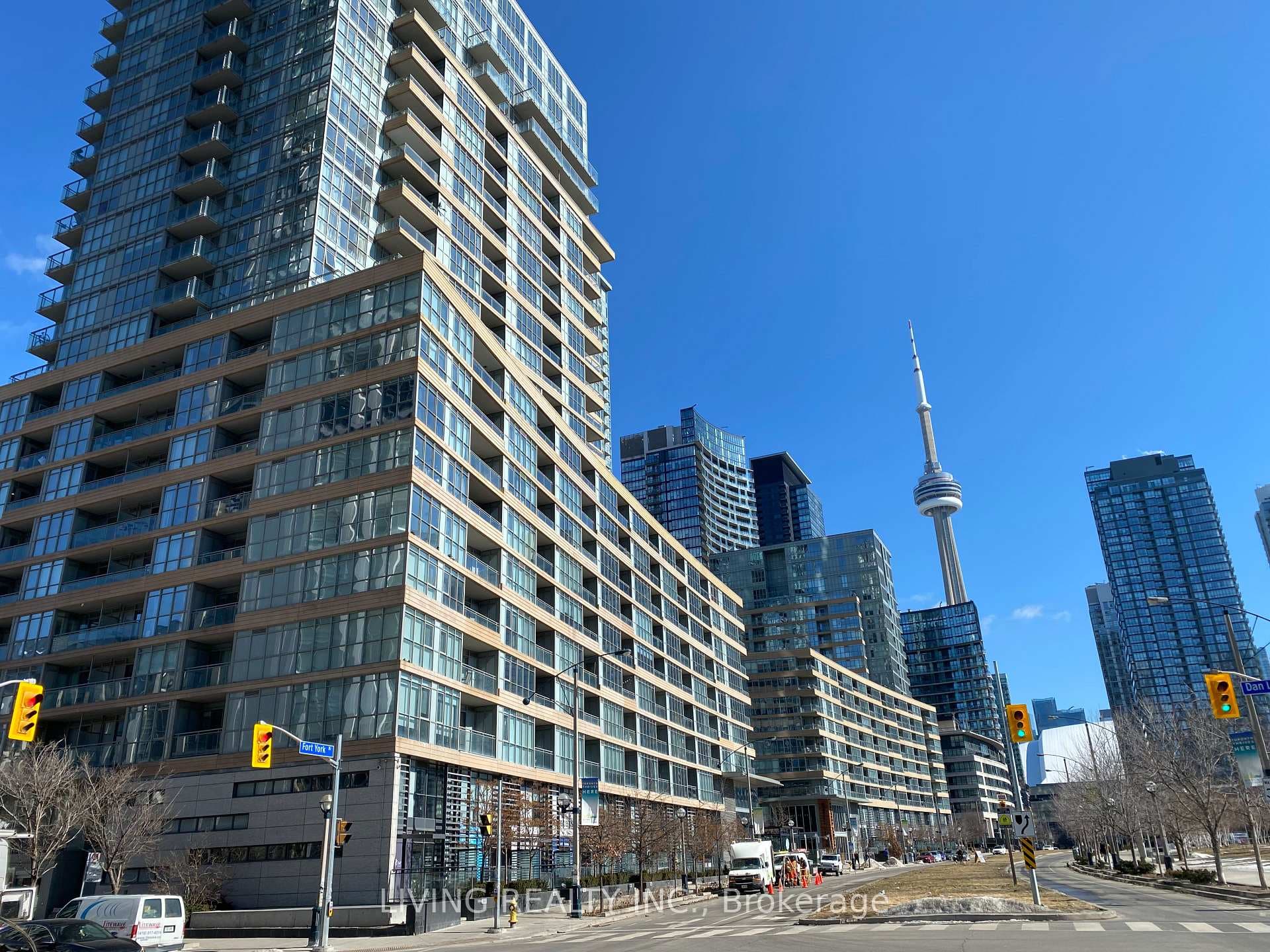 151 Dan Leckie Way Unit 208 photo 2