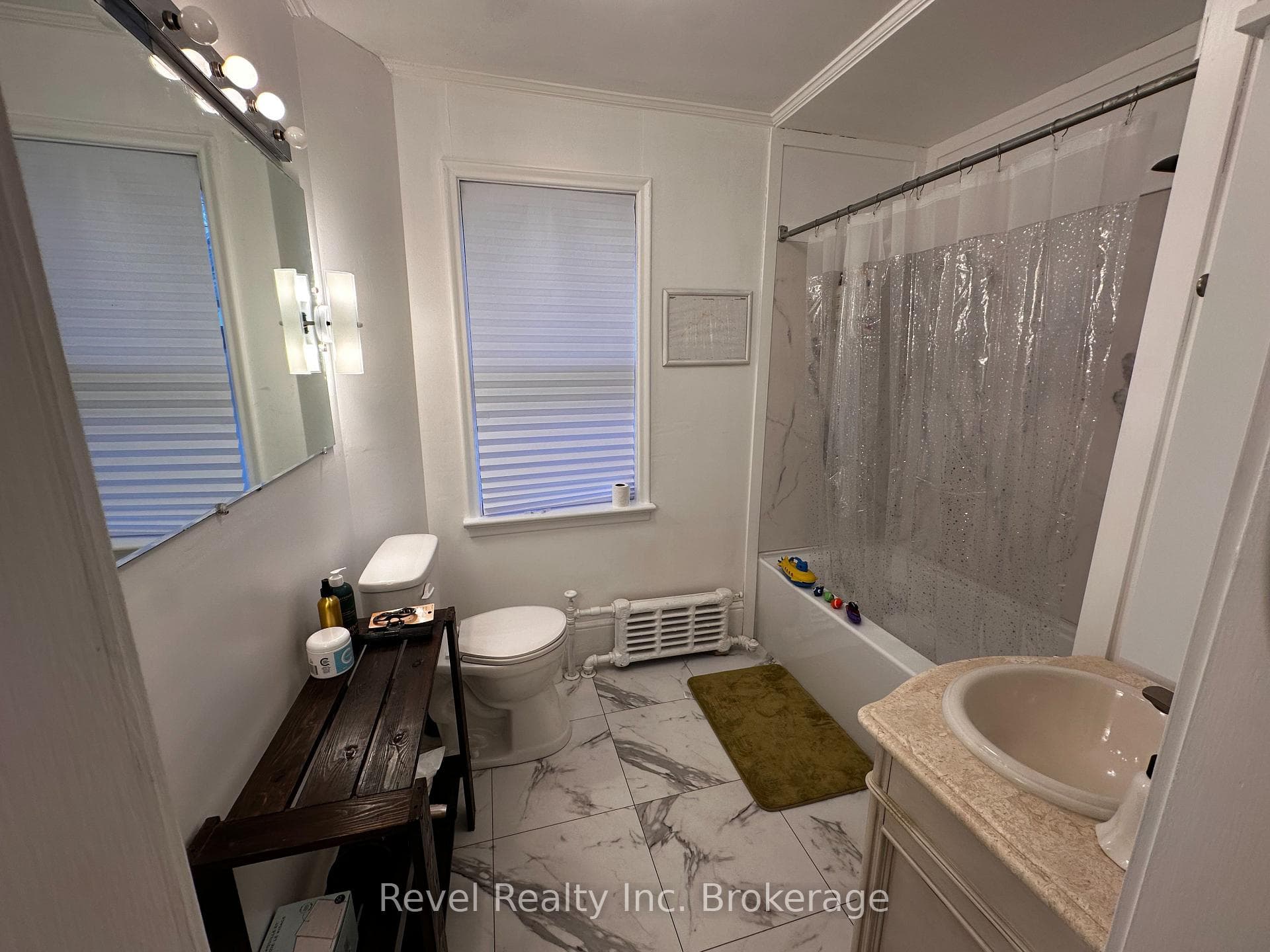 551 First Avenue photo 14