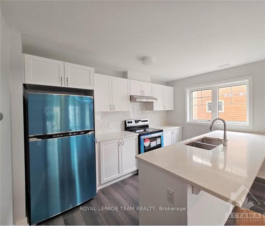 522 PARNIA photo 3