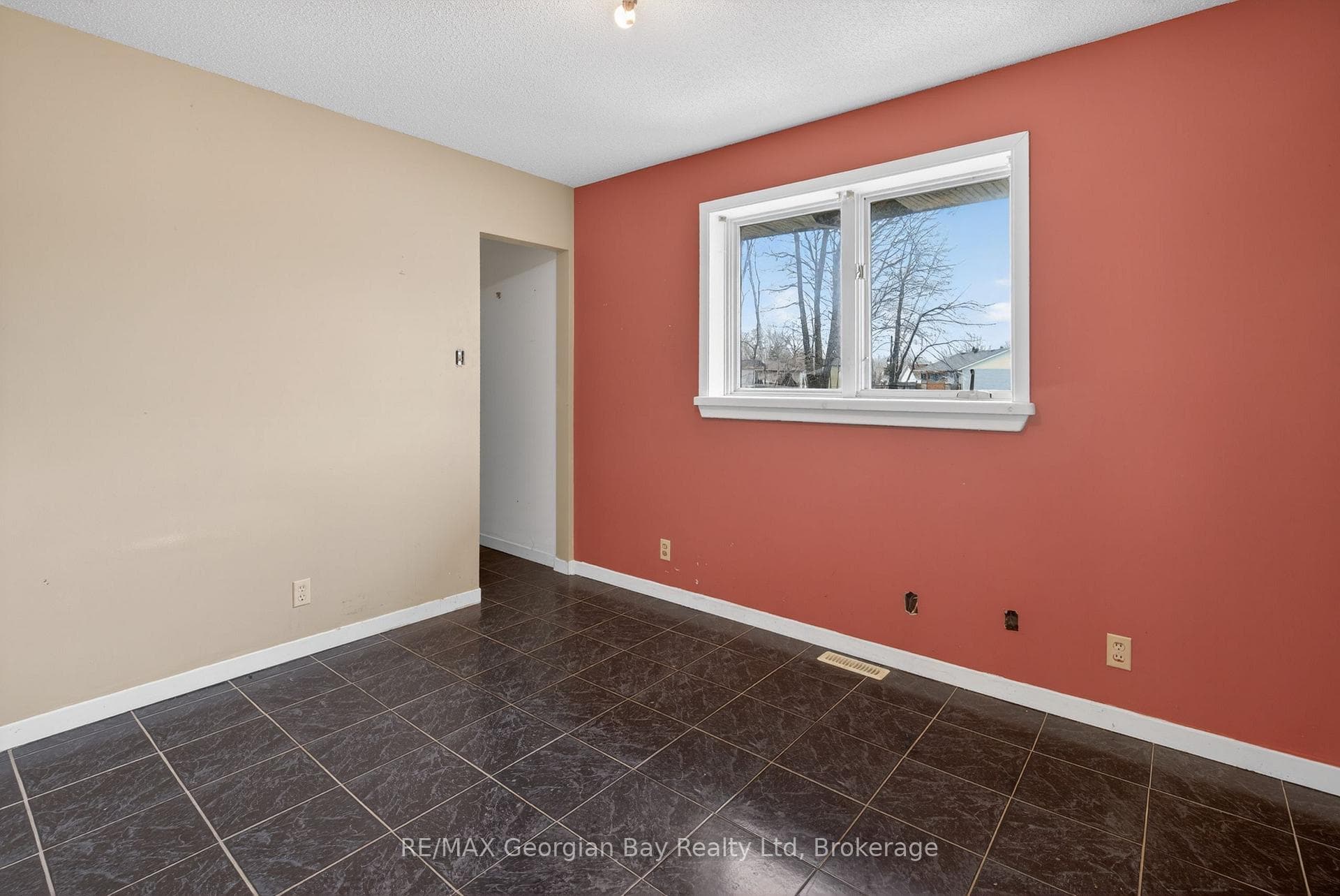 819 Birchwood Drive photo 20