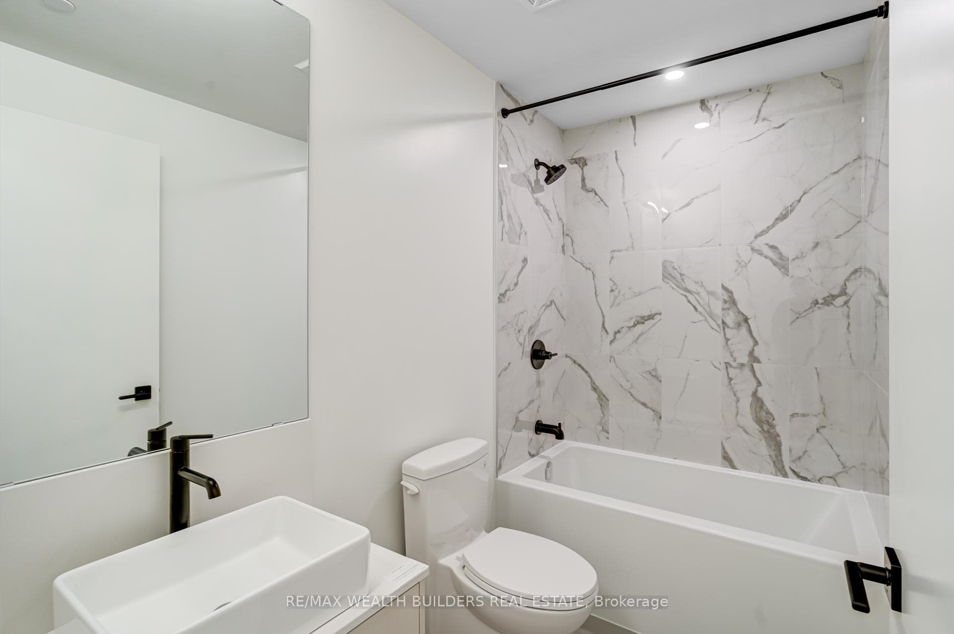 1285 Dupont Street Unit 2407 photo 20