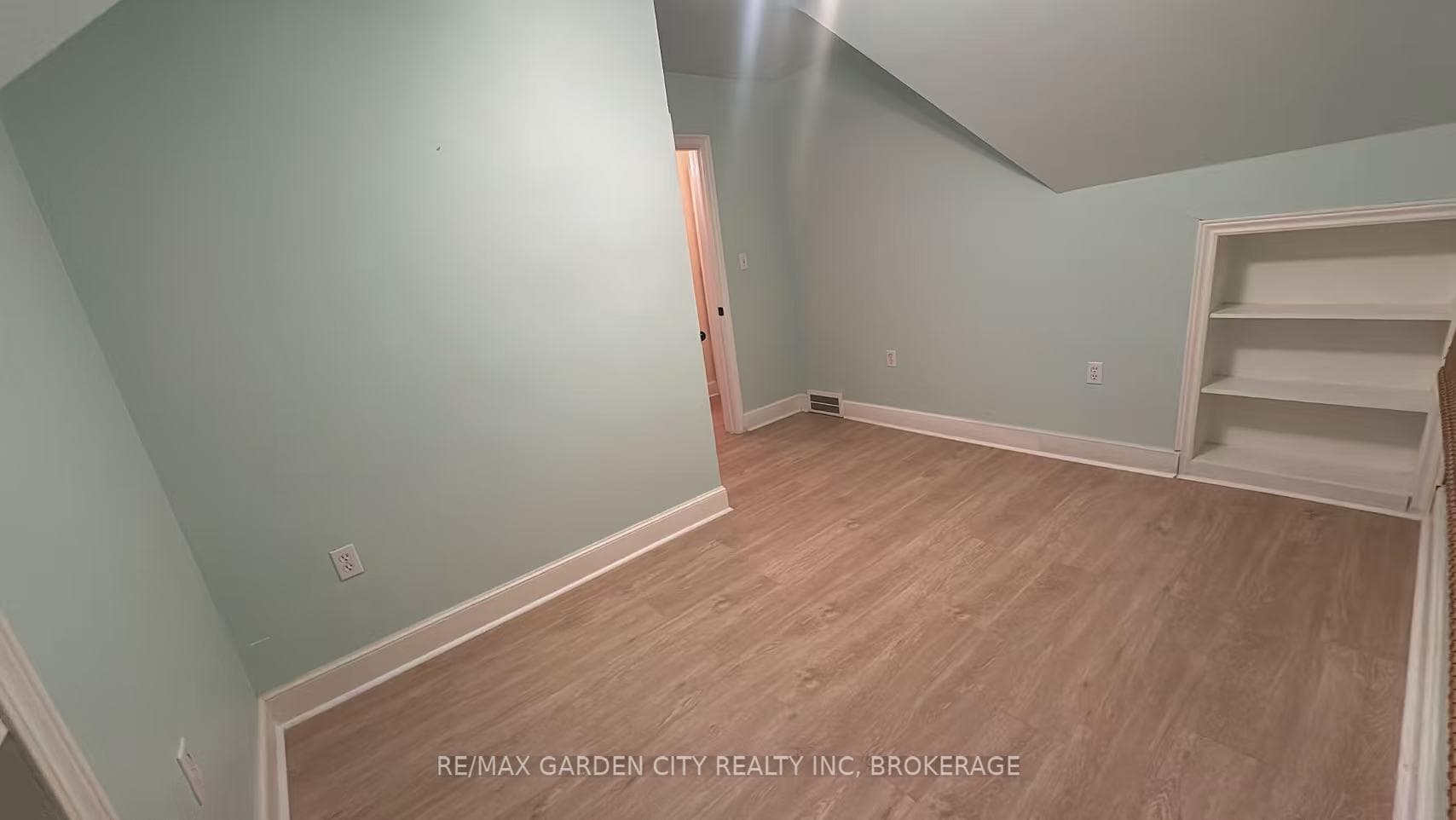 56 SOUTH Drive photo 20