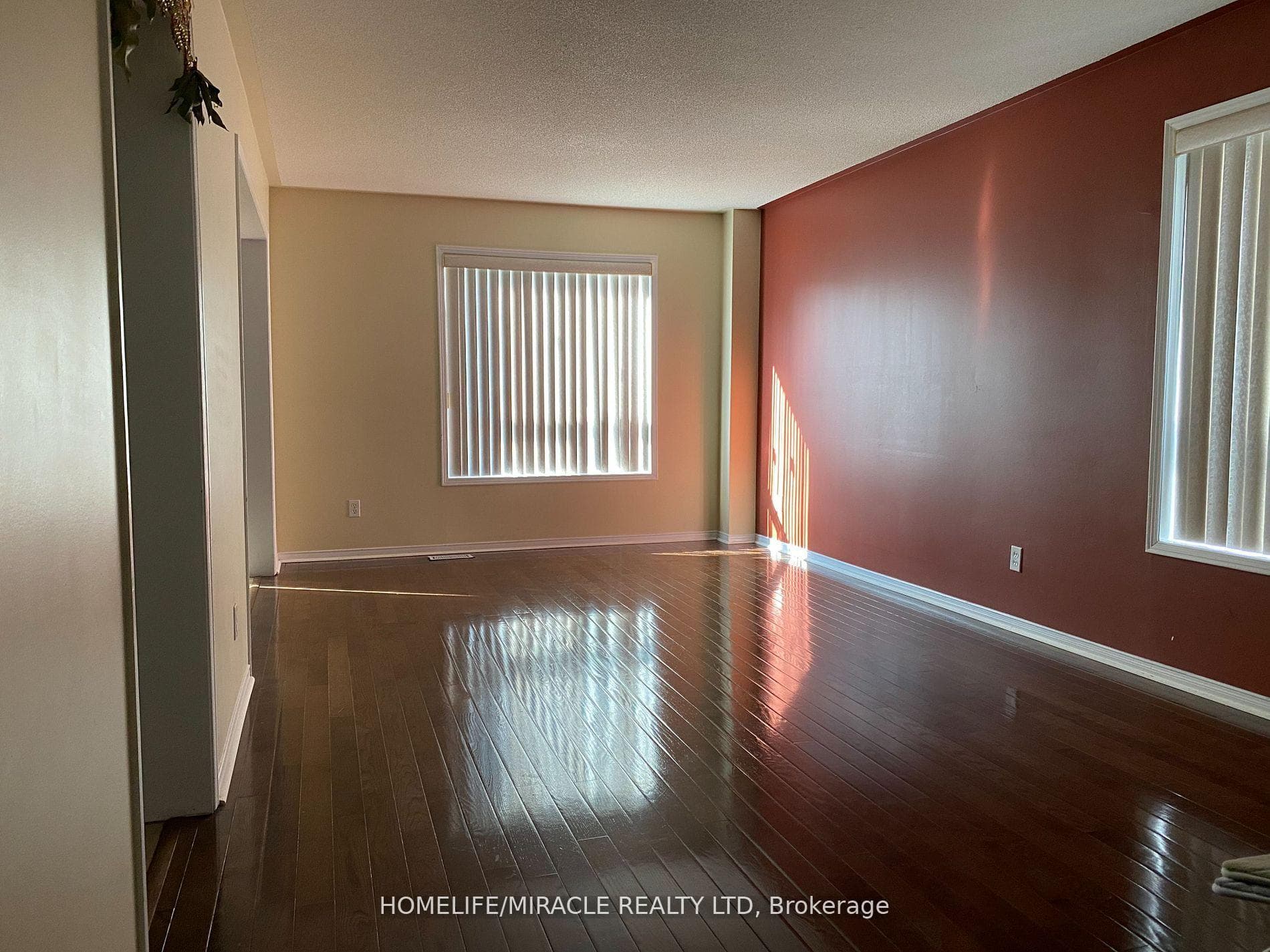 7419 Magistrate Terrace photo 2