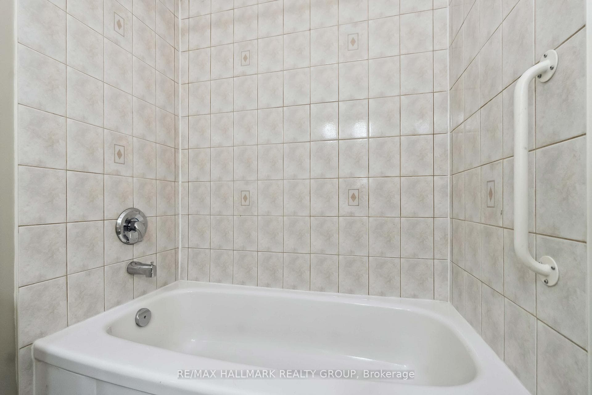 370 Dominion Avenue Unit 505 photo 20