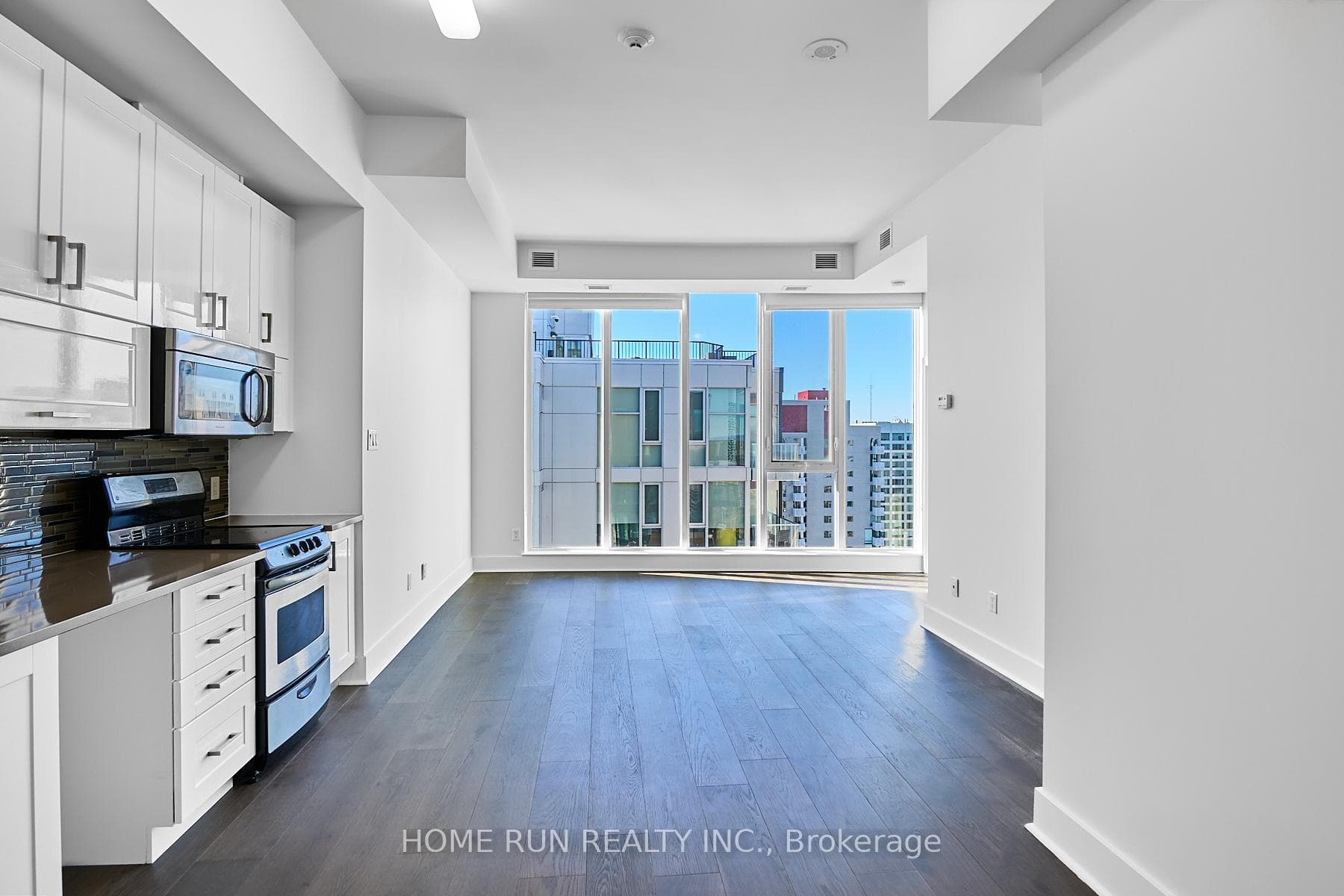 40 Nepean Street Unit 2703 photo 6