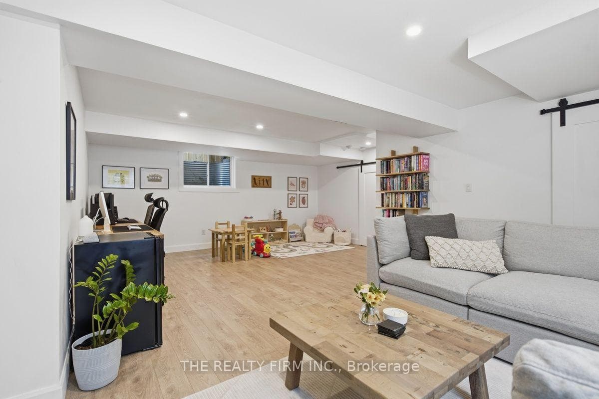 1316 Twilite Boulevard photo 28