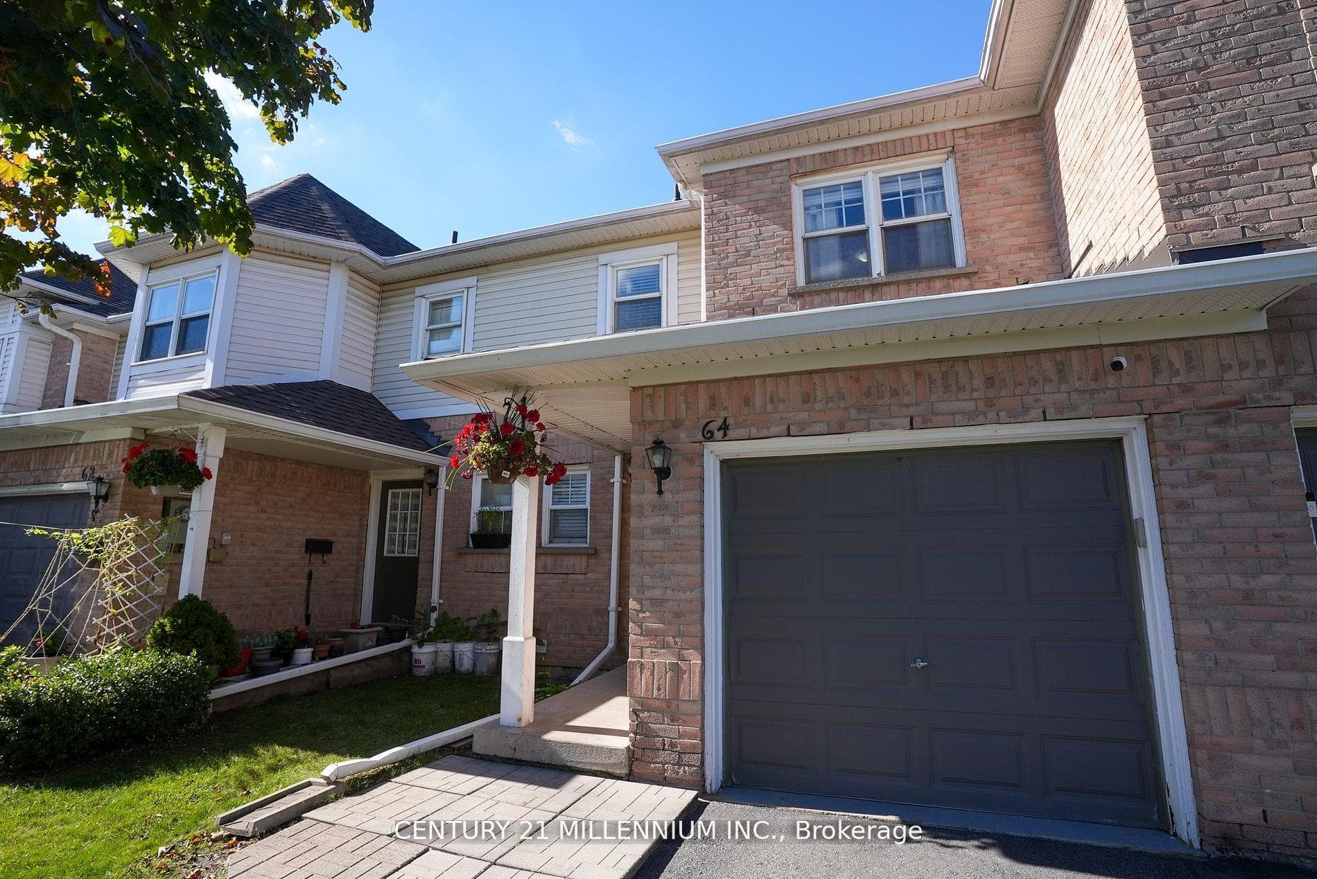 64 Brisbane Court Unit 37 photo 2
