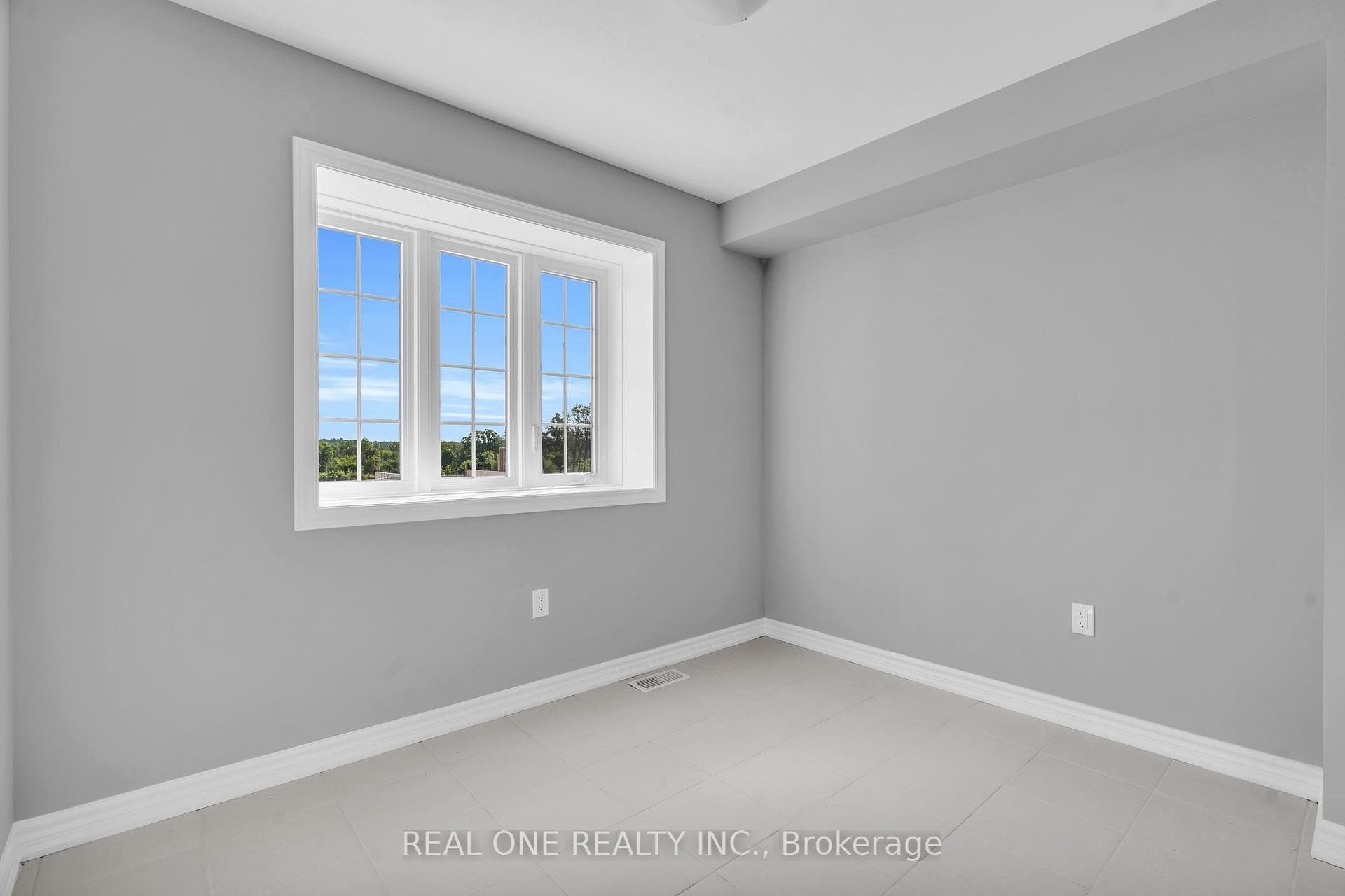 85 Mullin Drive Unit 30A photo 6