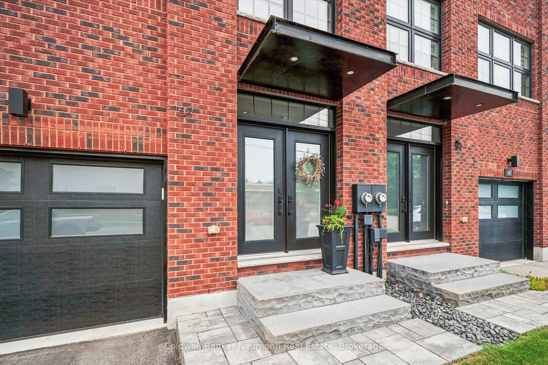 169 Morris Street photo 4