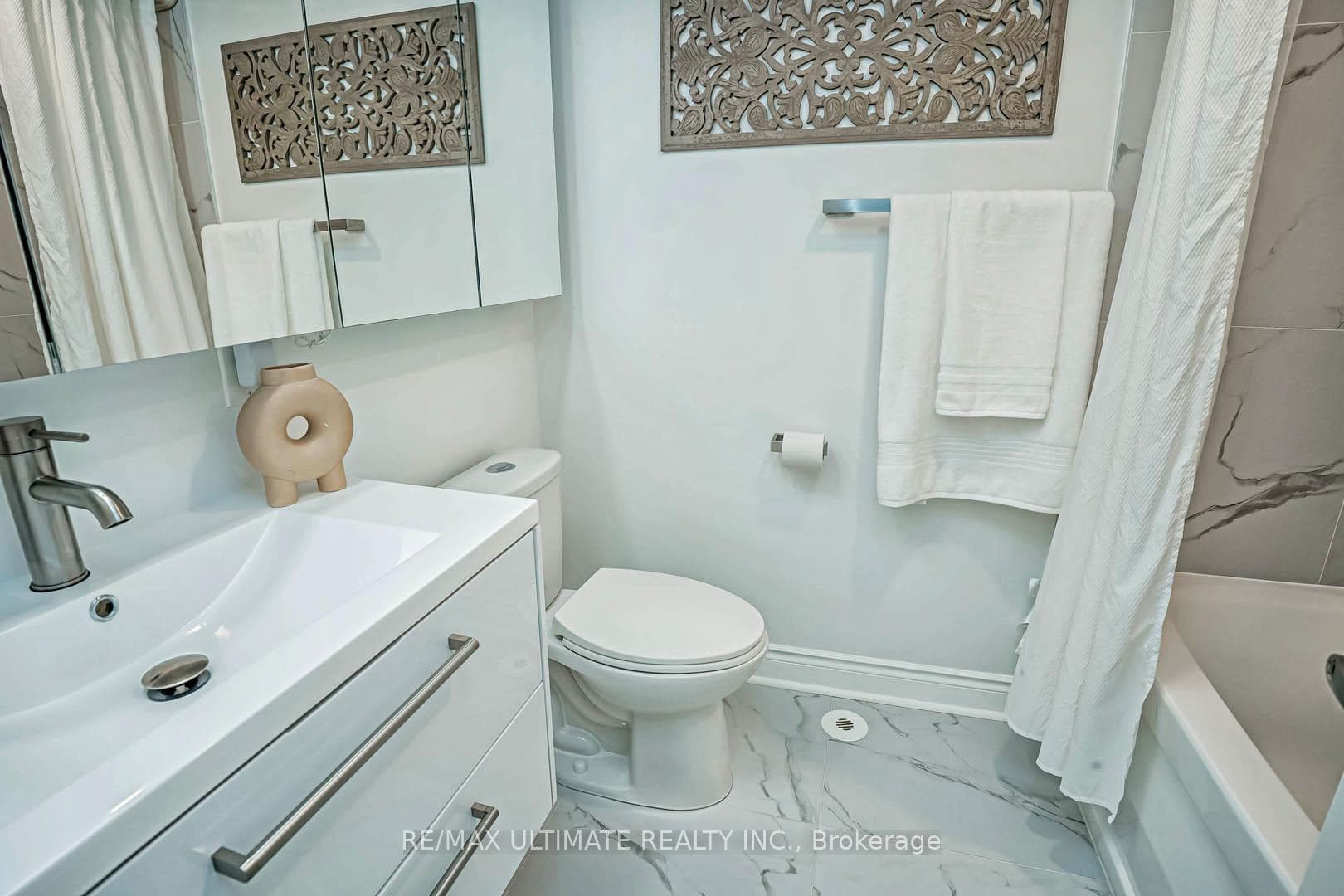 70 Byng Avenue Unit 6 photo 24