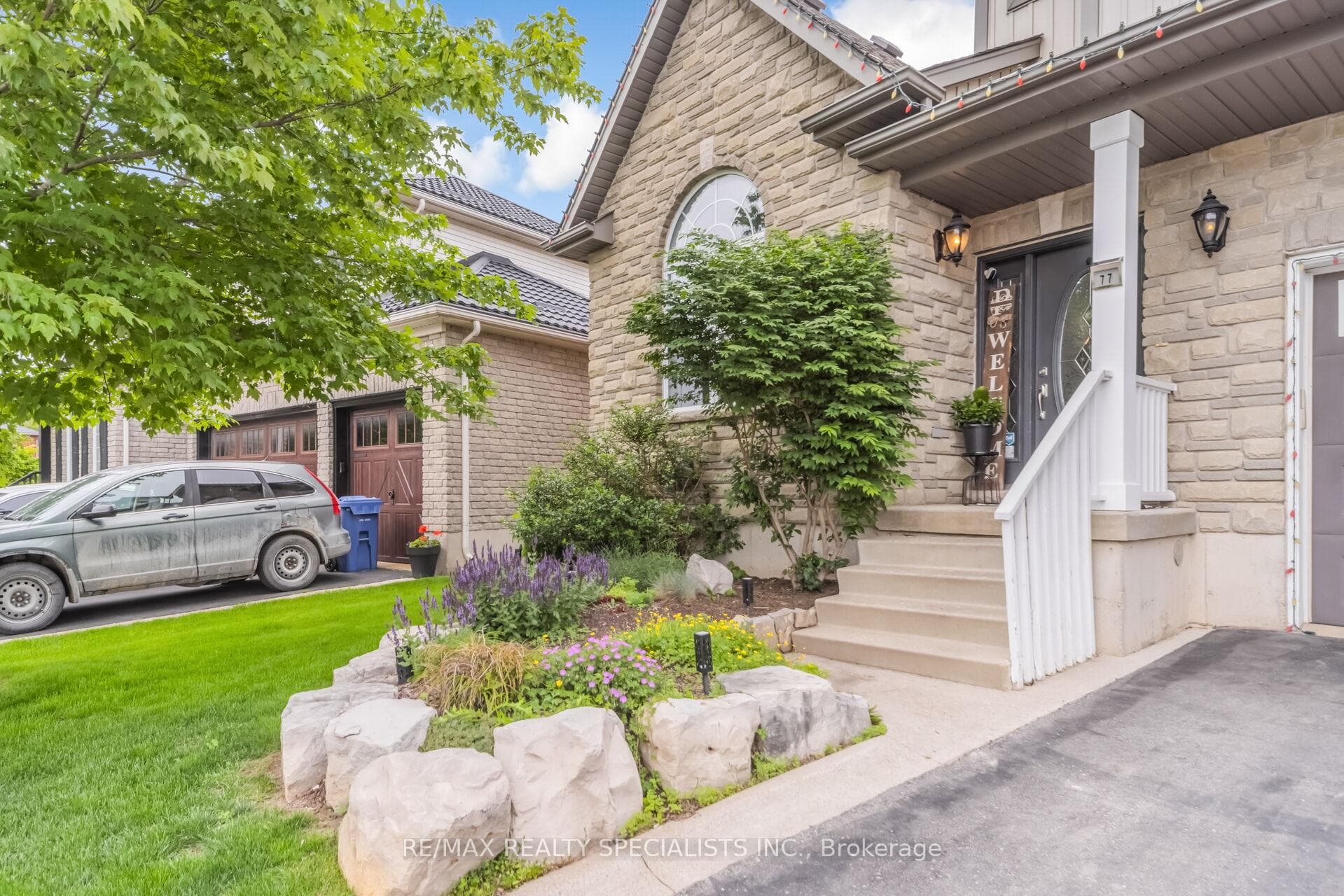 77 McMaster Road photo 3