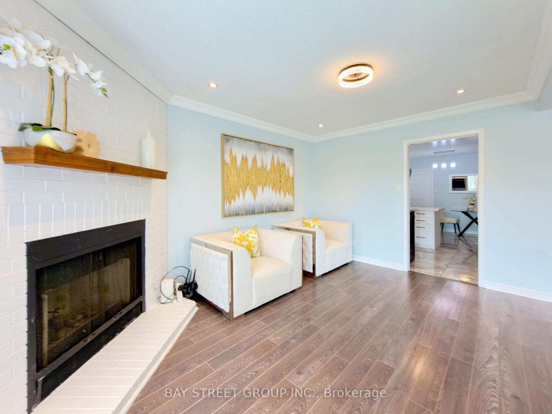 39 Ketchum Crescent photo 13