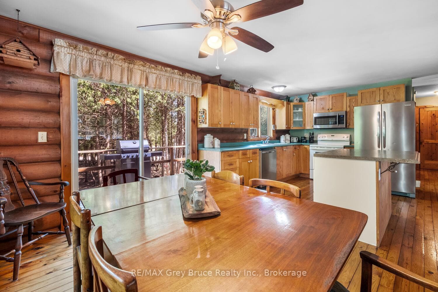 296 Bradley Drive photo 5