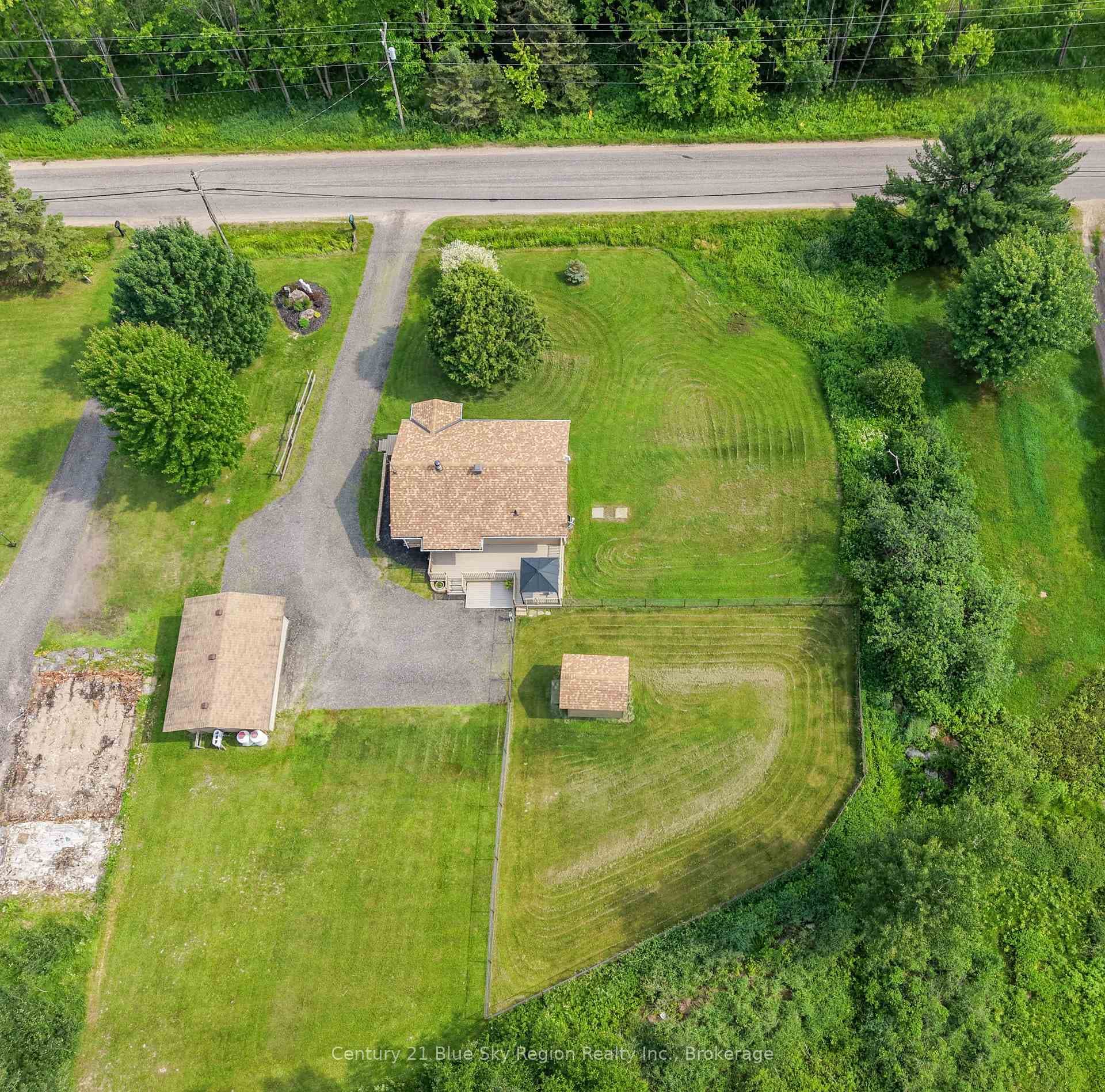 221 Big Moose Road photo 32