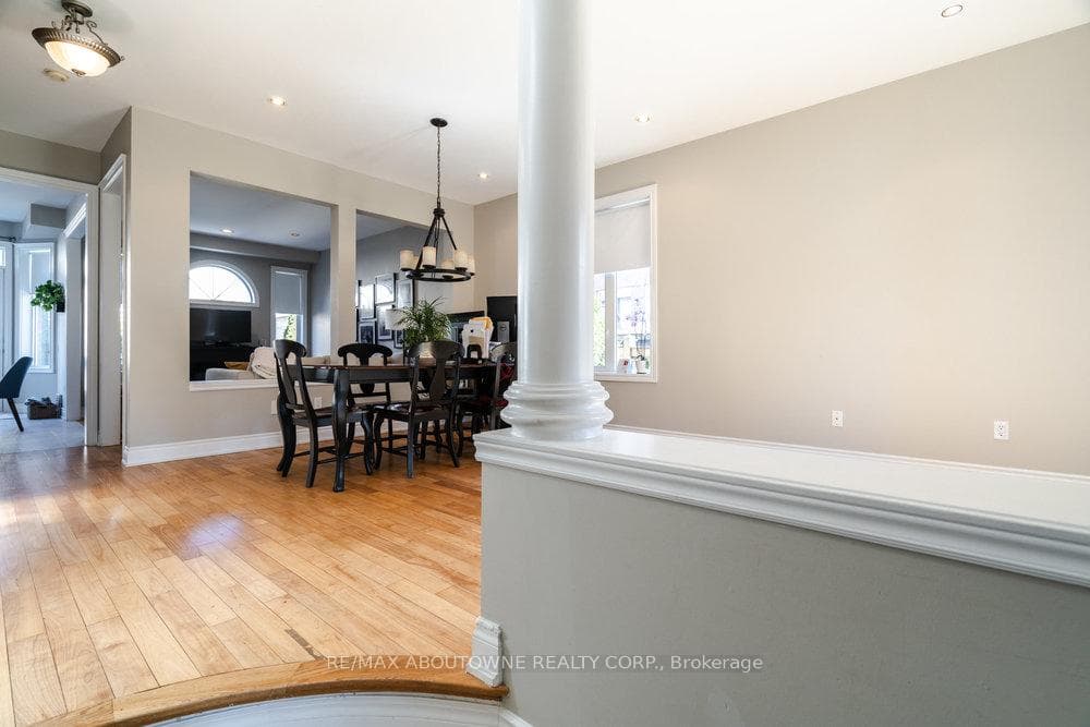3451 Wavecrest Street photo 7