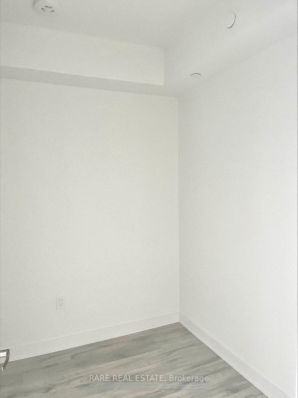 60 Princess Street Unit 530 photo 4