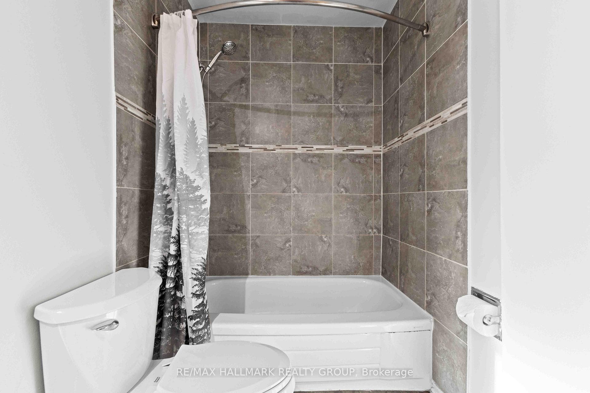 1160 Shillington Avenue Unit 11 photo 13