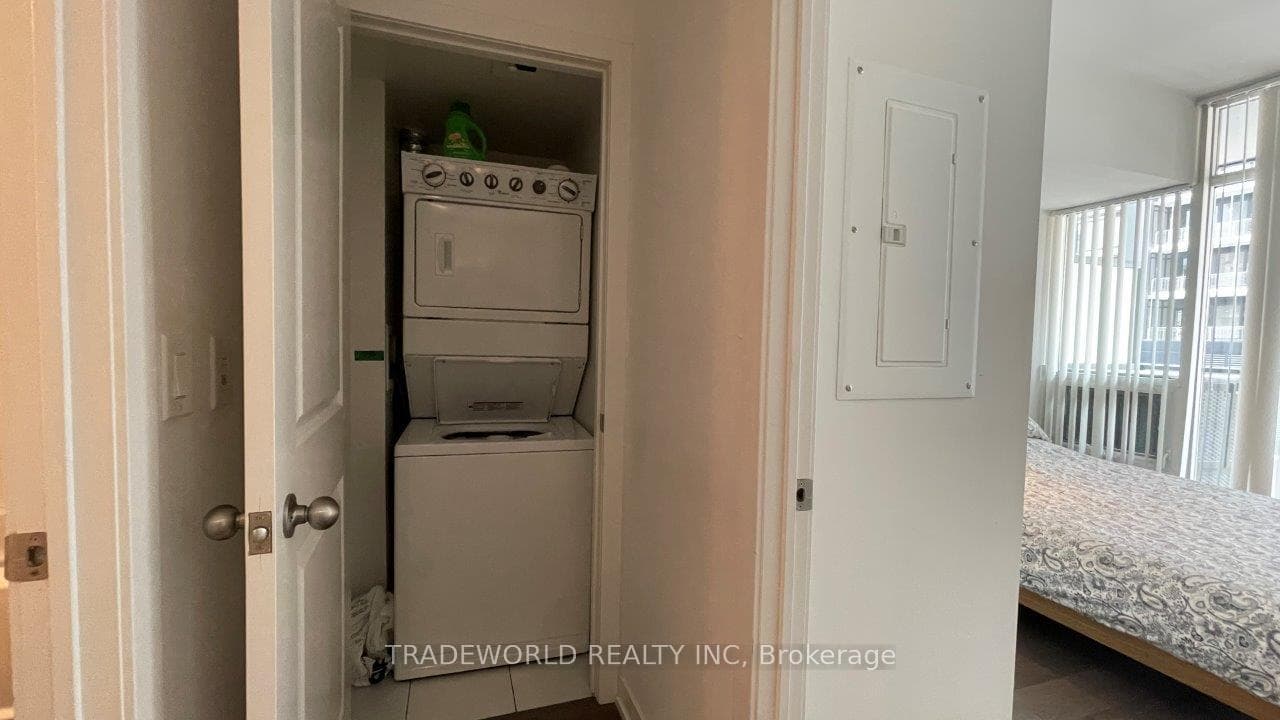 105 George Street Unit 601 photo 26